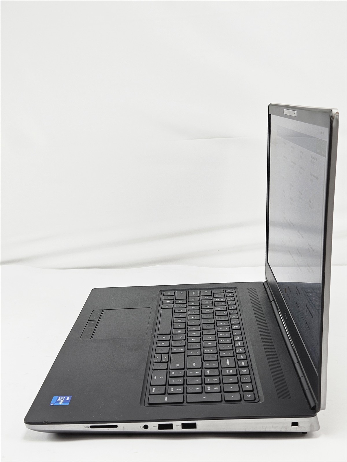 Dell Precision 7760 17.3″ i7-11850H 32GB 512GB SSD NVIDIA RTX A3000 Workstation