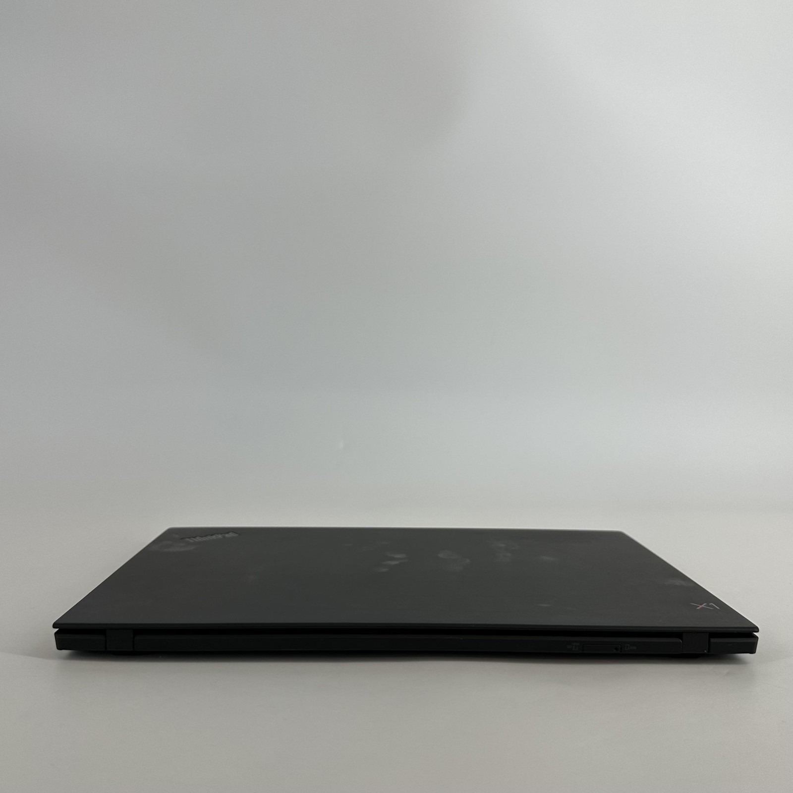 Lenovo ThinkPad X1 Carbon Gen 6 14 FHD i5-8350U 1.70GHz 16GB 256GB SSD Very Good