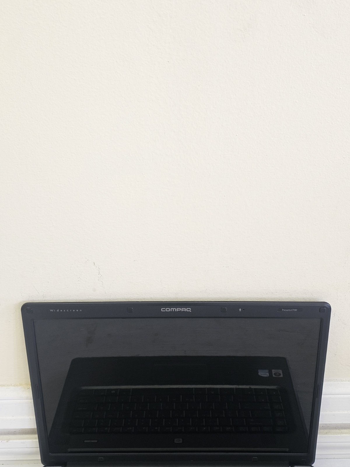 Compaq HSTNN-C17C Laptop – Intel Pentium T2330 – 1GB RAM – 120GB HDD Windows 10