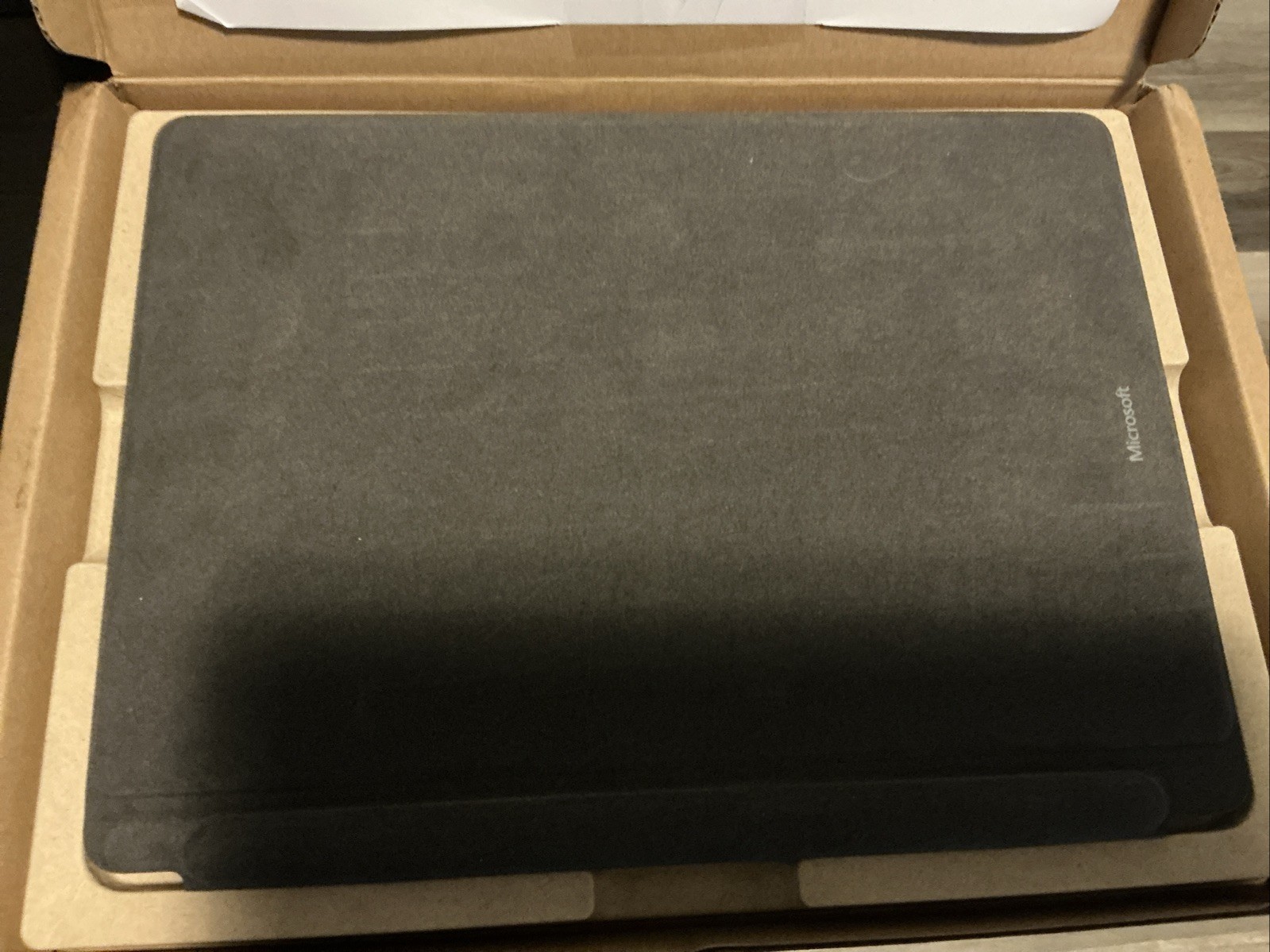 Microsoft Surface Pro 10 for Business 2079 13″ ultra 7 165U 2.1GHz 16GB RAM Bund