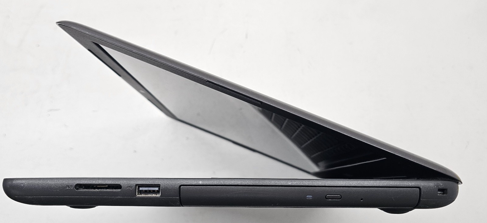 Dell Inspiron 15 5567 Laptop Intel Core i5-7200U 8GB RAM 1TB HDD No OS (FL)