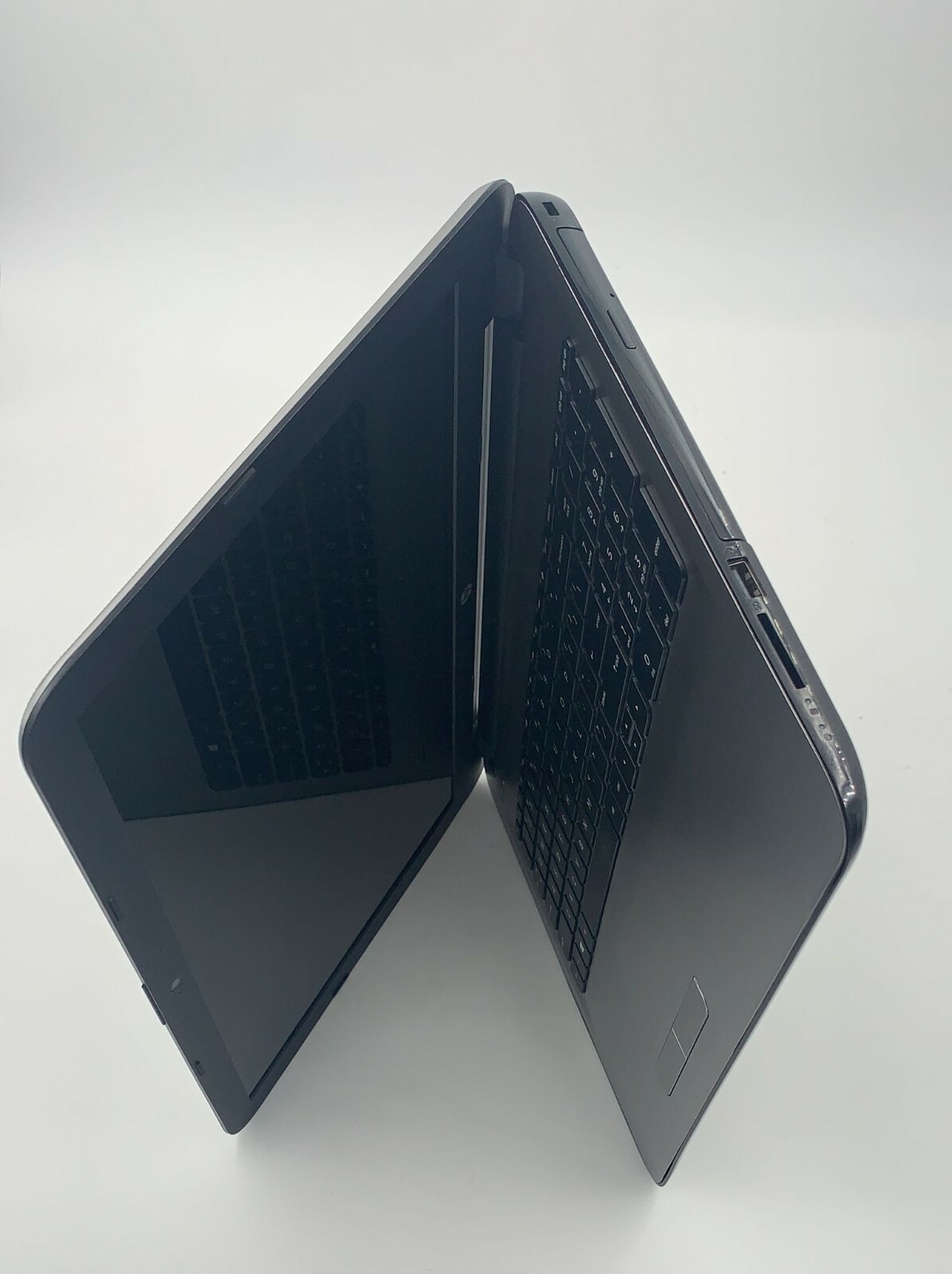 HP 15Z-BA000, 8 GB RAM, 500 GB HDD