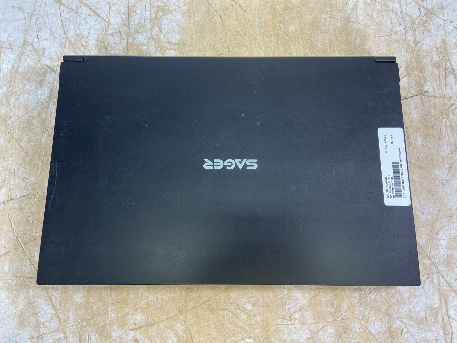 SAGER CLEVO NP70PNK I7-12700H @ 1.7GHz, 8GB RAM, NO HDD/OS