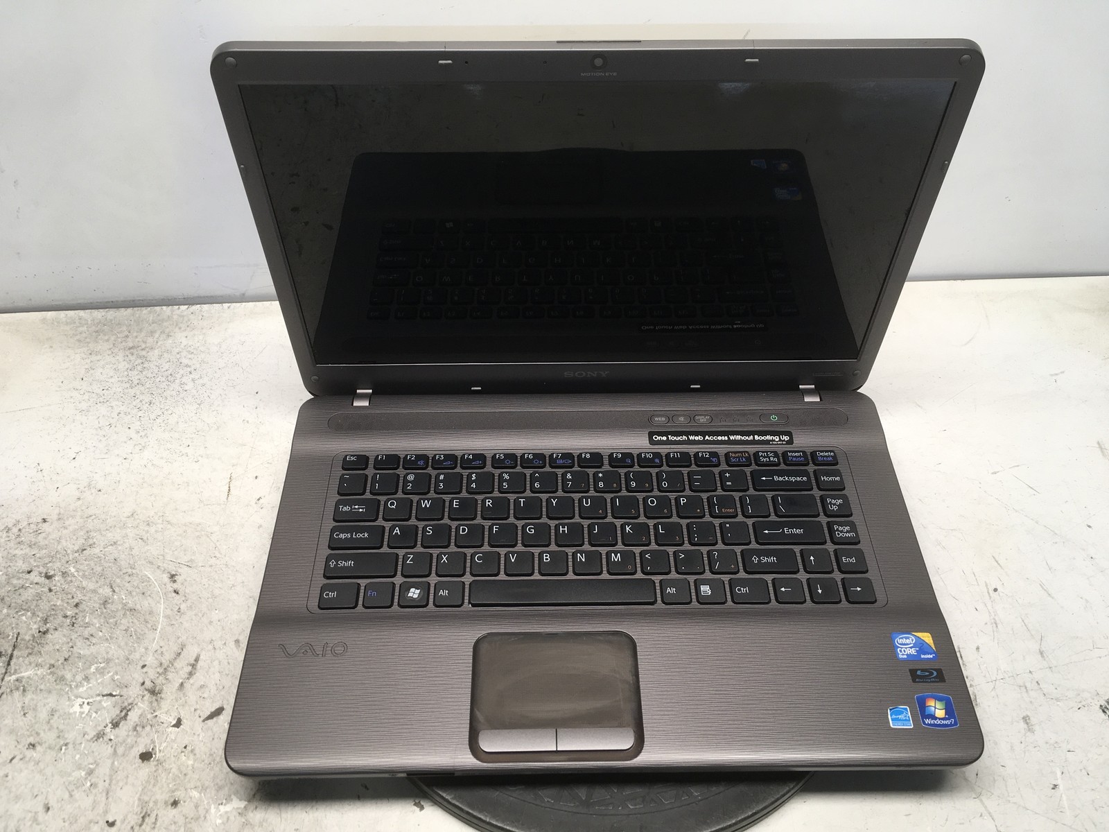 Sony Vaio VGN-NW270F Intel Core 2 Duo T6600 2.2GHz 2 GB NO HDD No Batt