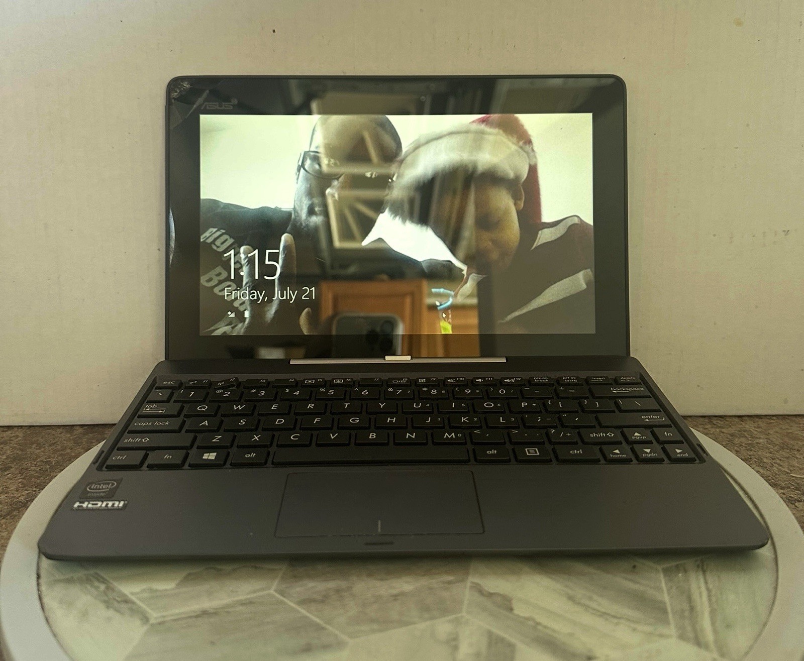 Asus Transformer Book T100TA Laptop – SCREEN CRACKED /LOCKED Parts/repair As-is