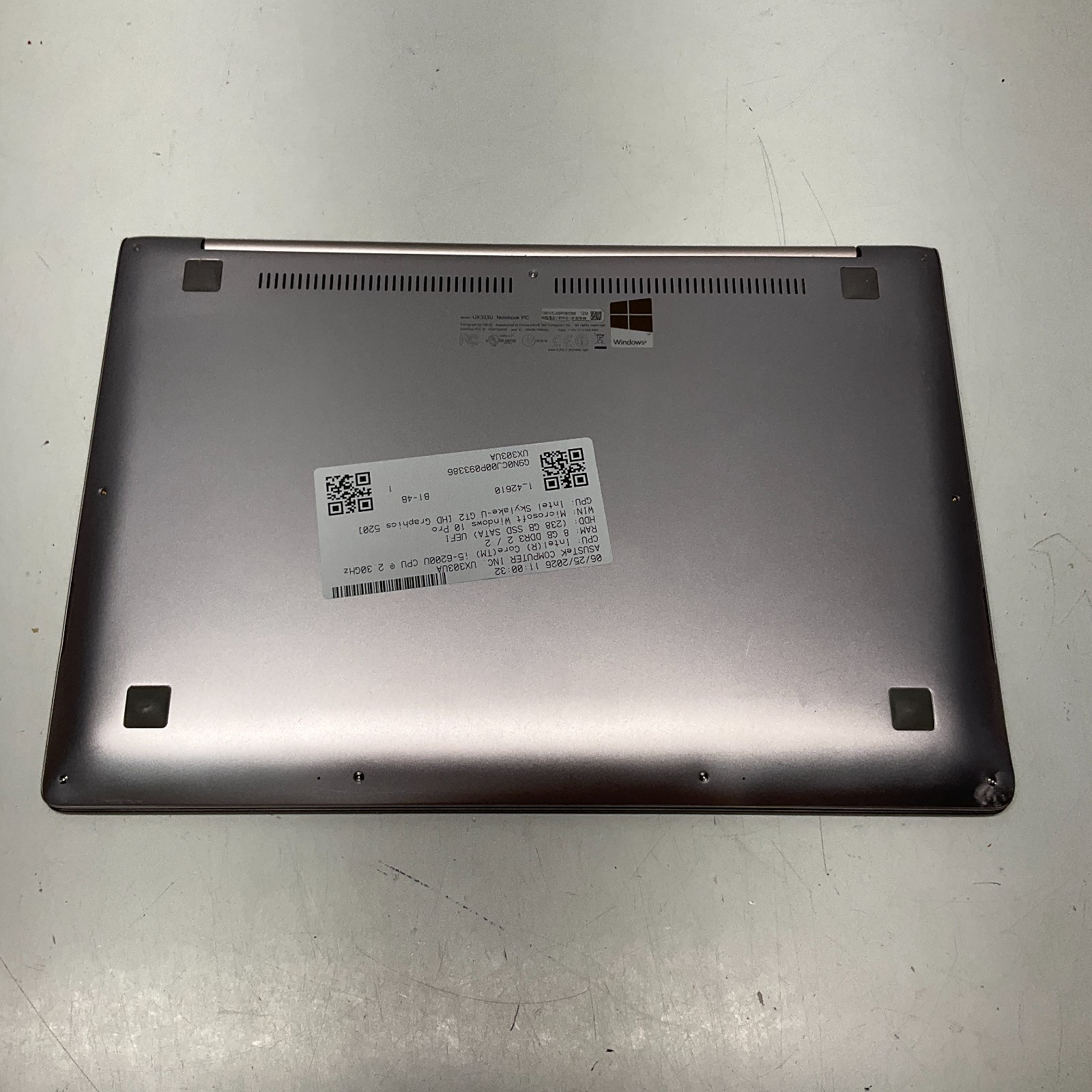 Asus ZenBook UX303UA Intel Core i5-6200U 8GB RAM 256GB SSD Windows 10 Pro