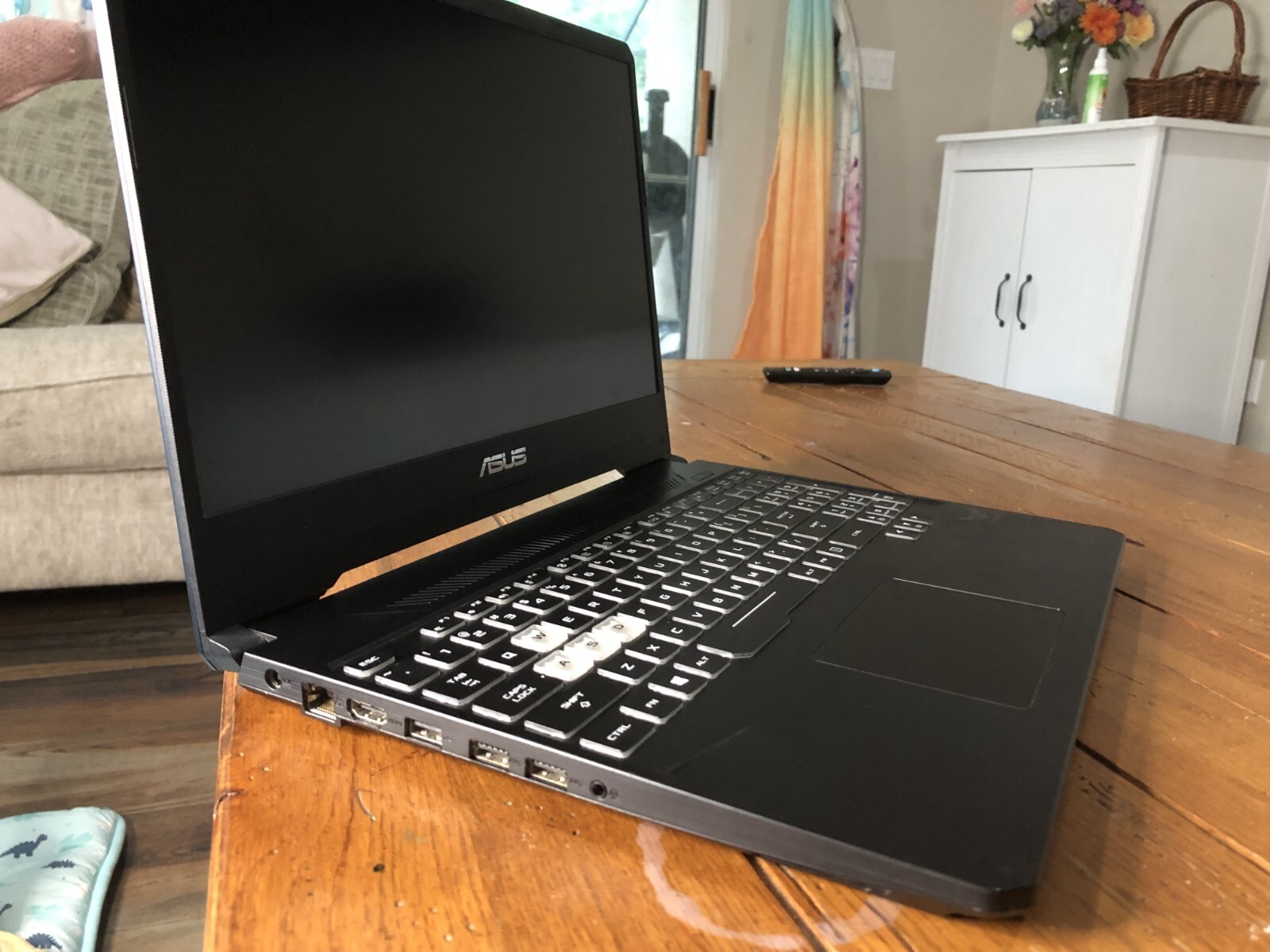 ASUS Tuf Gaming Laptop 15.6” 144hz Intel Core i7 40GB Ram 2.60 GHz FX505GT