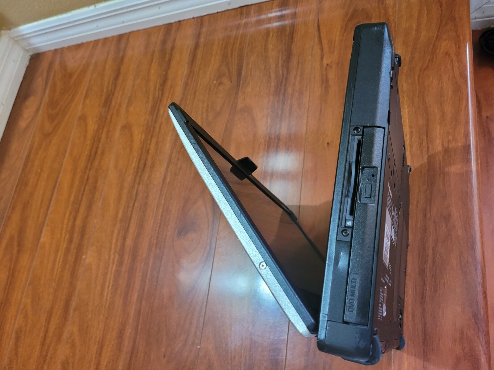 PANASONIC CF-53 MK4🔹i5-4310M@2.0GHz✔️NEW 512GBSSD✔️NEW 16GB✔️WIN10 64BIT/WEBCAM