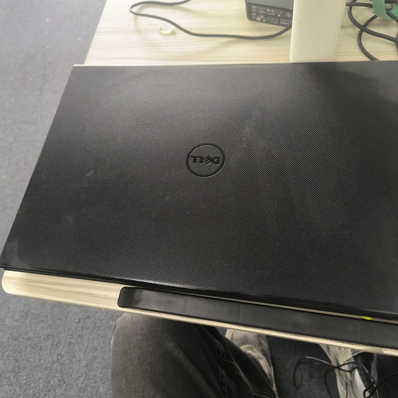Dell Inspiron 15 3000 15.6” 8gb/256gb SSD AMD A6 DVD Player Win 11H