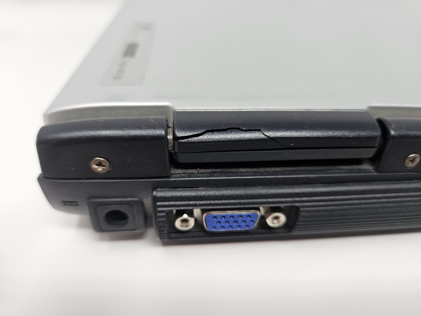 Acer Aspire 3000 Laptop (Parts or Repair) – 15.4″ – AMD Mobile Sempron