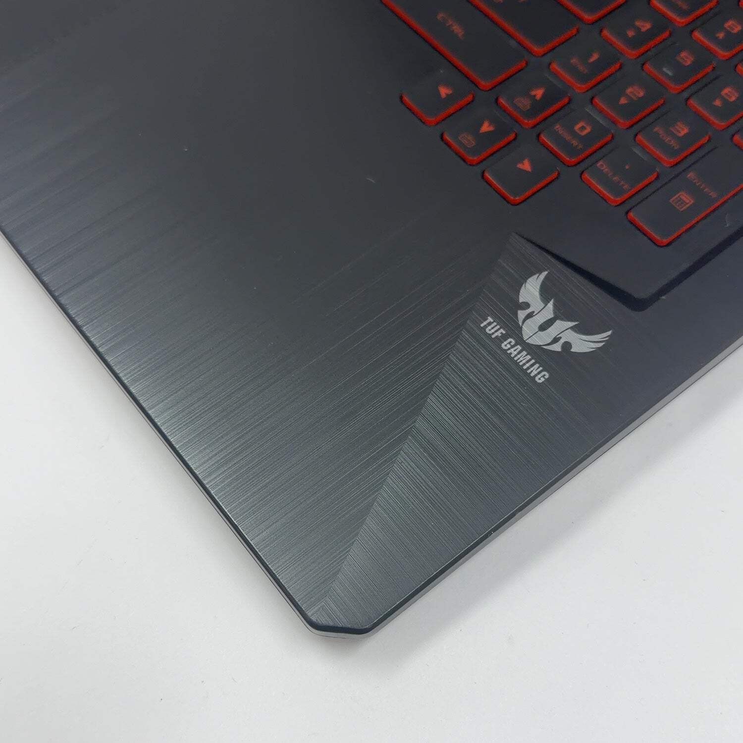 Asus TUF GAMING FX705DY 17.3″ Ryzen 5 3550H 2.1GHz 8GB RAM 512GB SSD AMD RX 560