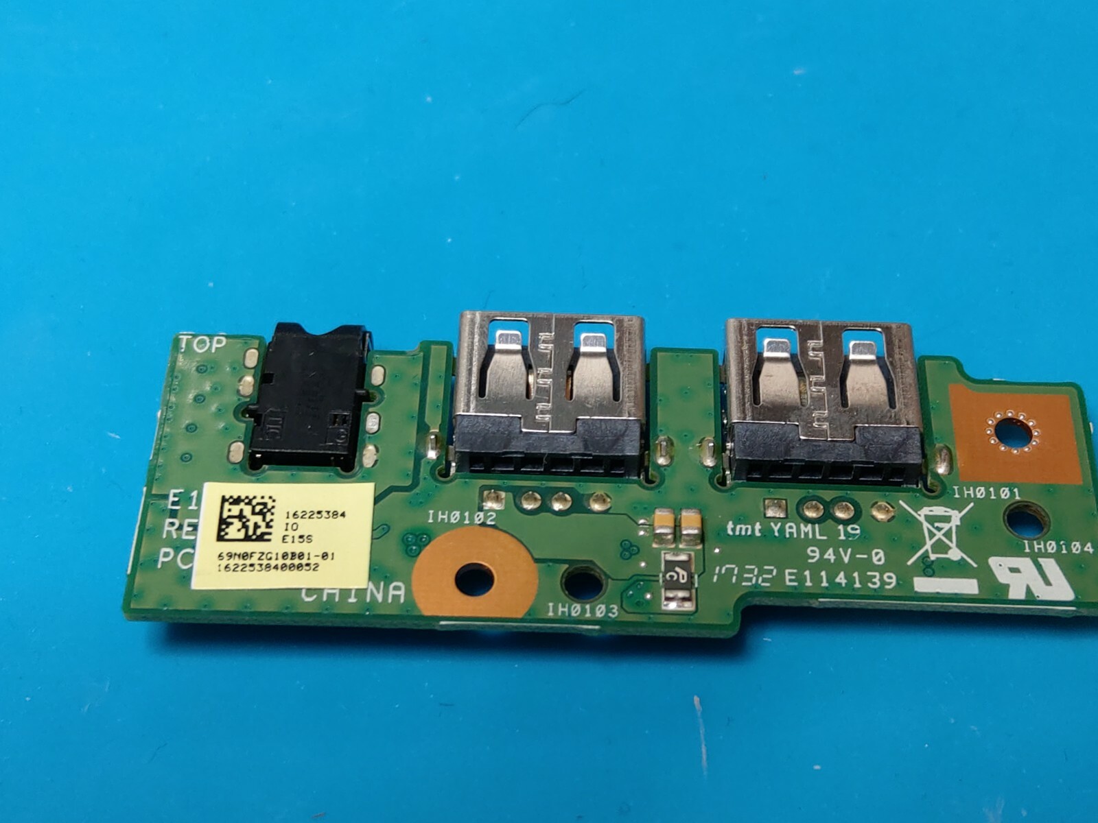 MEDION E6436 SCHEDA CON 2 PORTE USB E JACK AUDIO E15S IO REV2.1 69N0FZG10B01-01