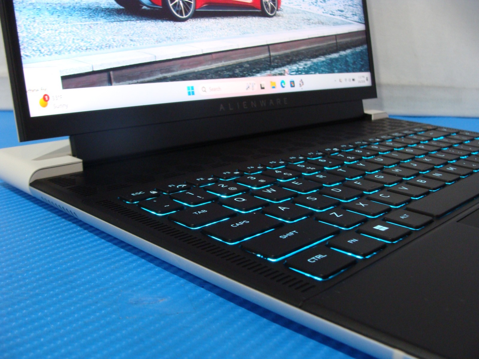 Alienware x14 R2 14″ QHD 165Hz core i7-13620H 16GB 512GB SSD NVIDIA RTX4050 6GB