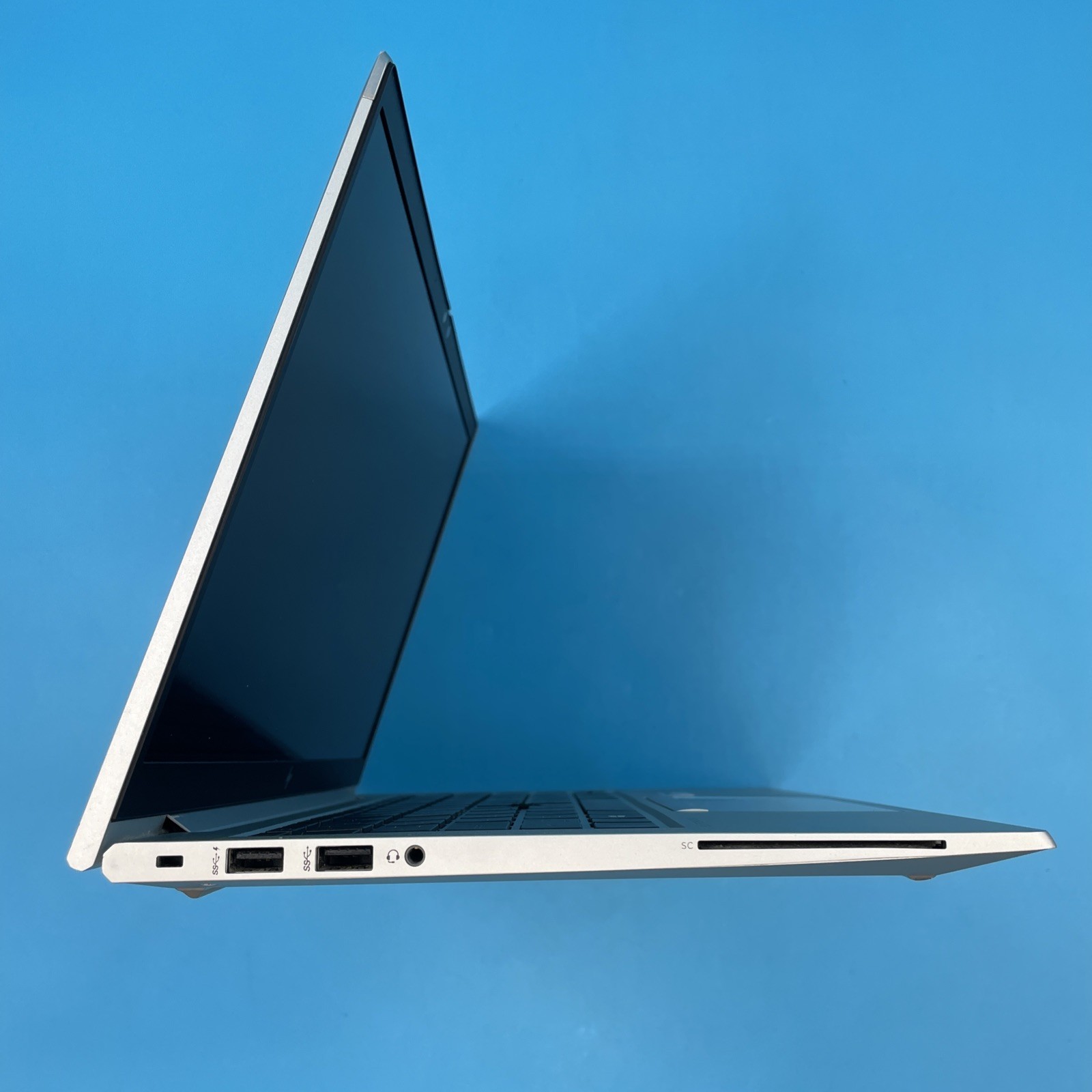 HP EliteBook 840 G7 | i5-10210U | 16GB RAM | NO DRIVE/OS | 74% BATTERY