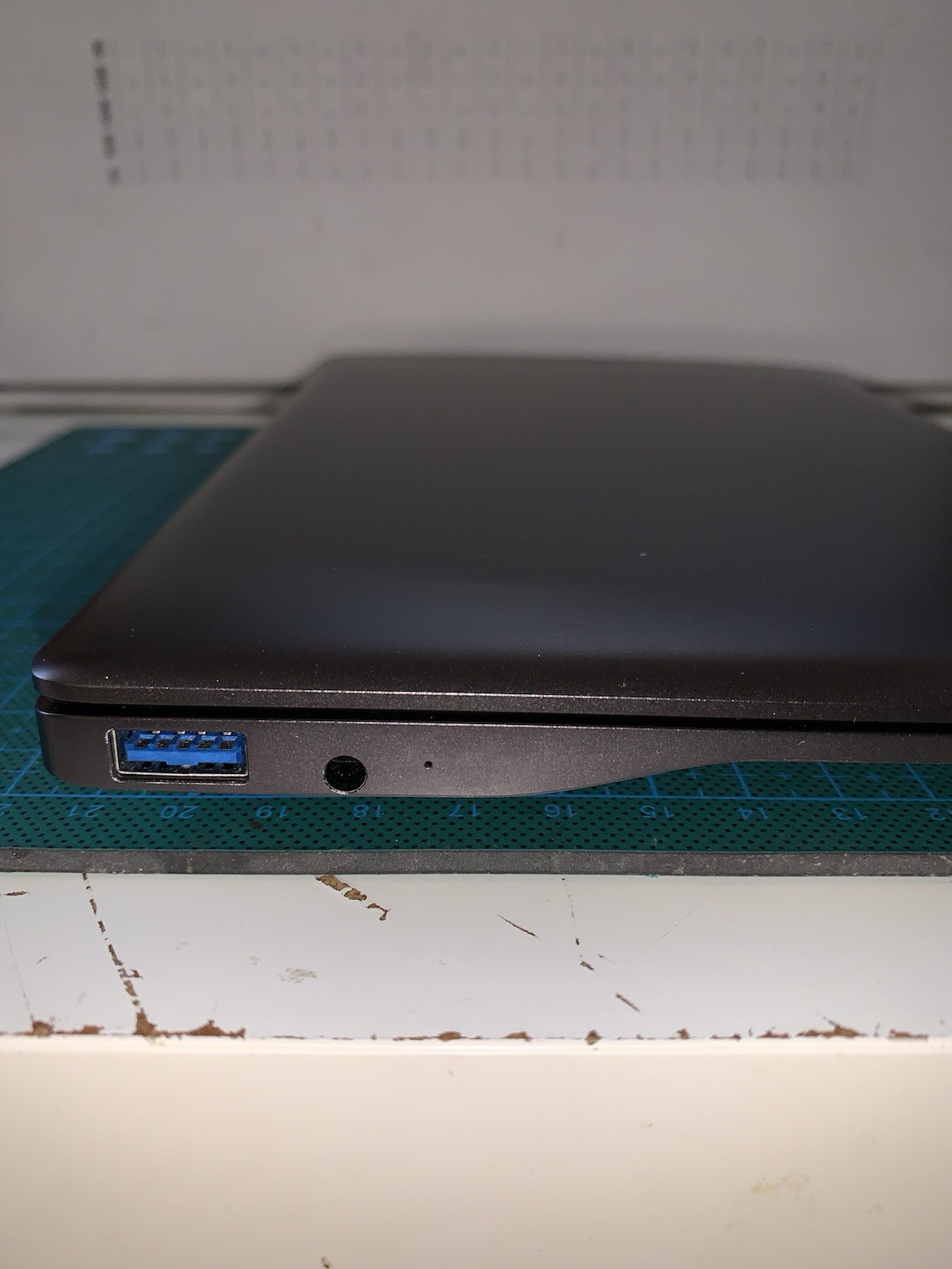 GPD P2 MAX Windows 11 Core m3-8100Y Memory 16GB SSD 512GB