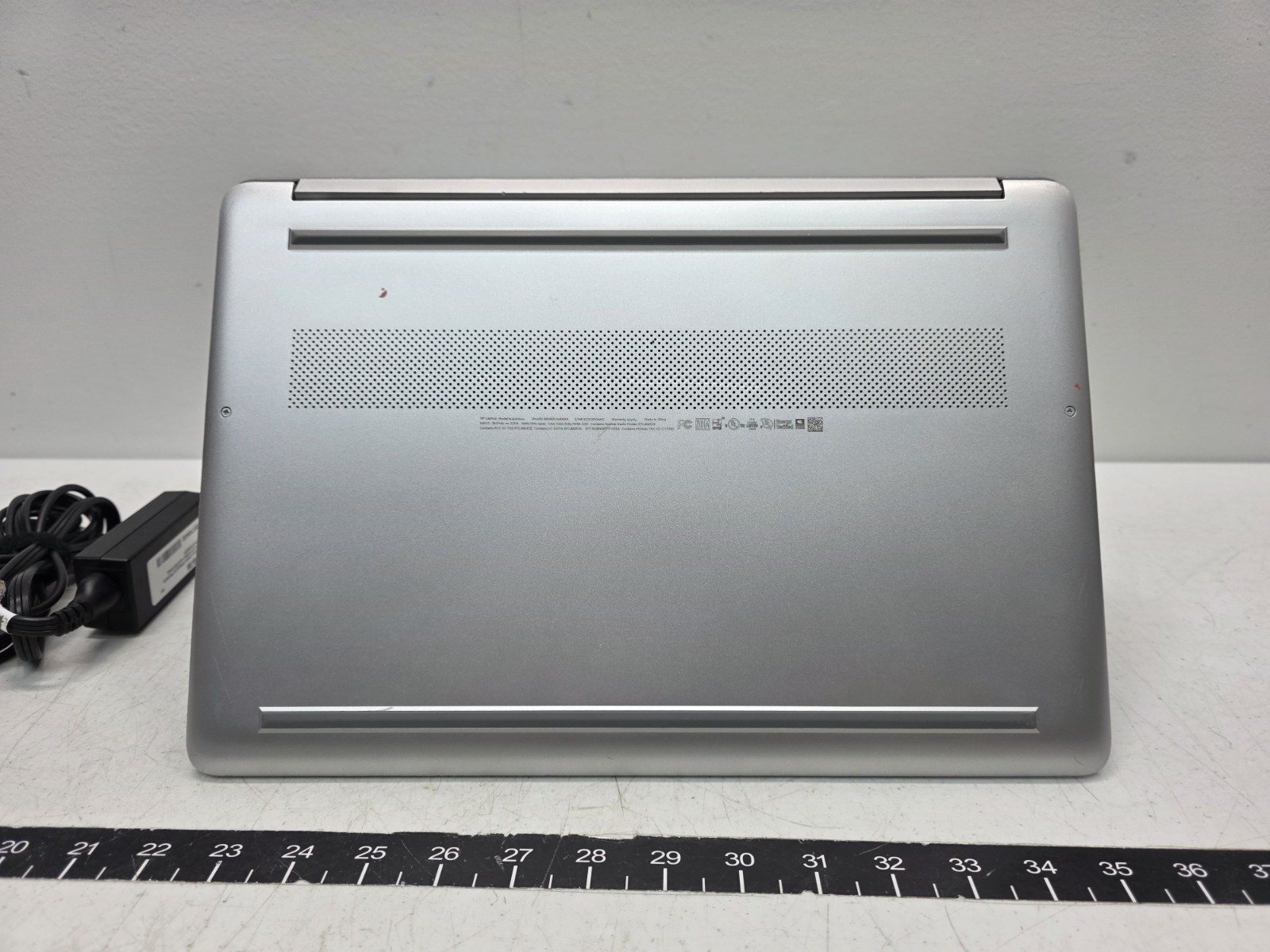 *READ* HP 15.6″ 15-dy1031wm Intel i3-1005G1, 8GB RAM, 256GB SSD, Windows 11 Home