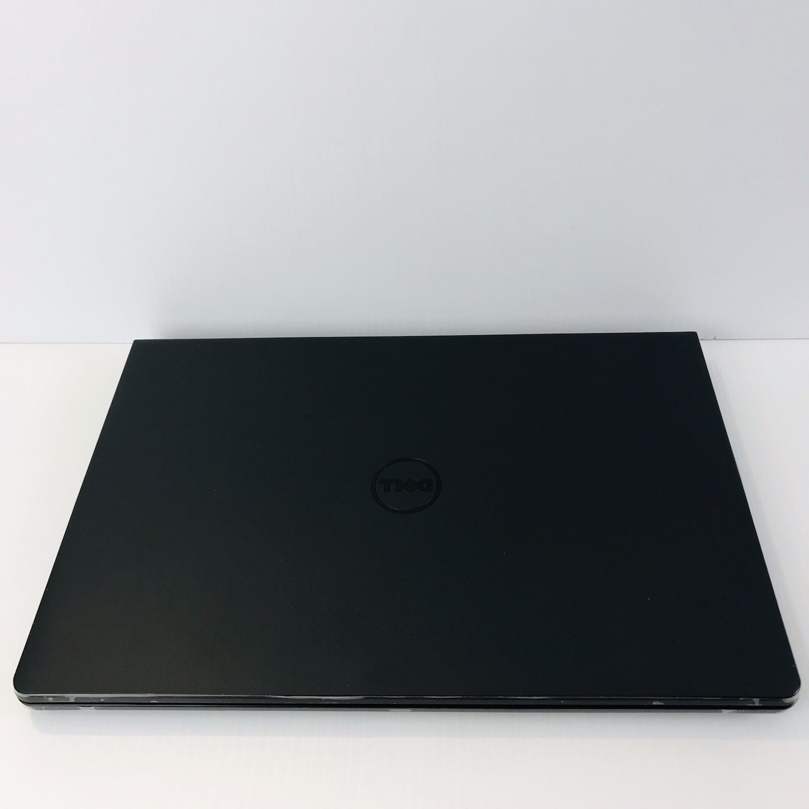DELL Inspiron I3565-A453BLK-PUS LED LCD Screen 15.6″ 4GB RAM 500 GB Hard Drive