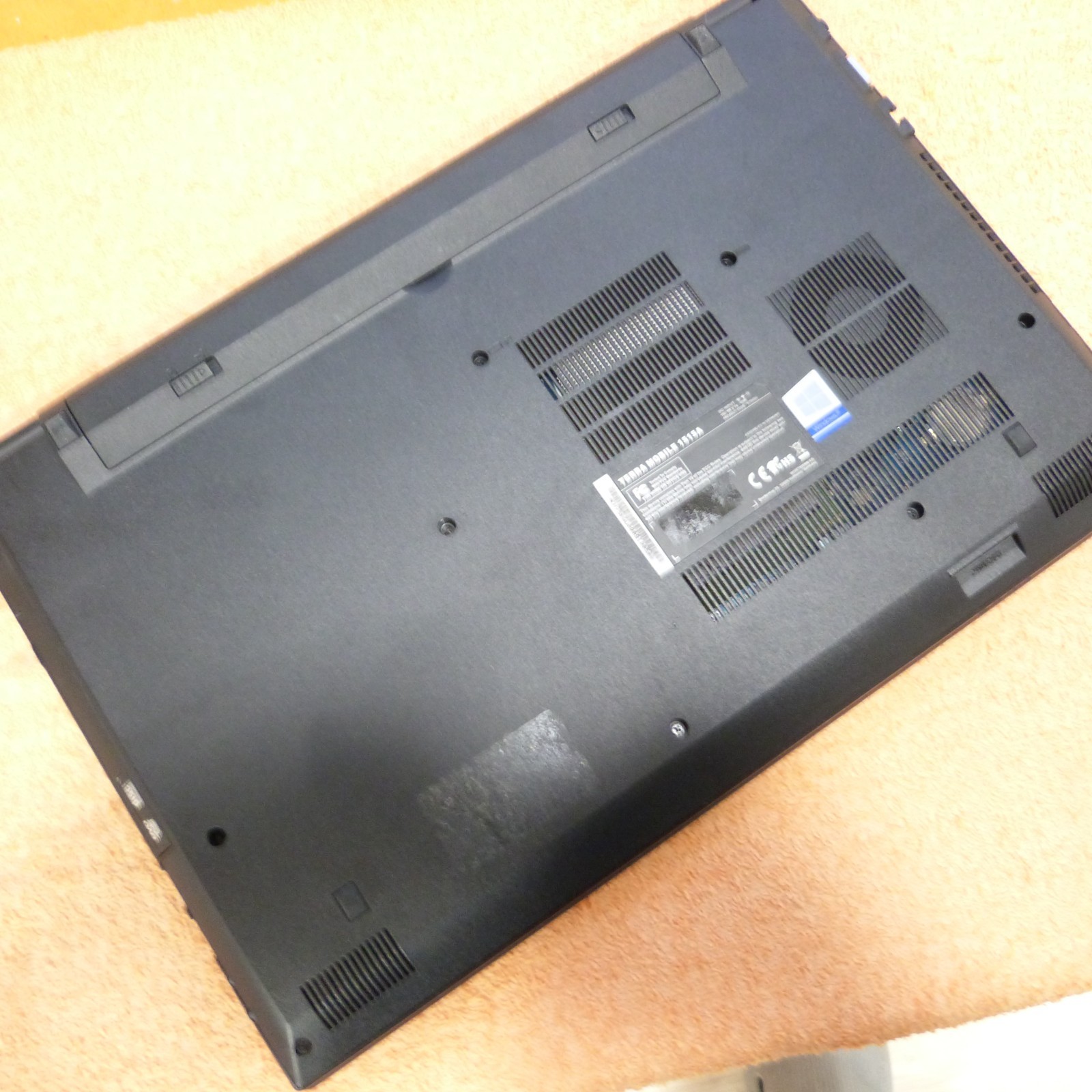 Terra 1515 15″ FULLHD Multimedia l SSD u 1TB HDD I Windows 11 l USBC HDMI