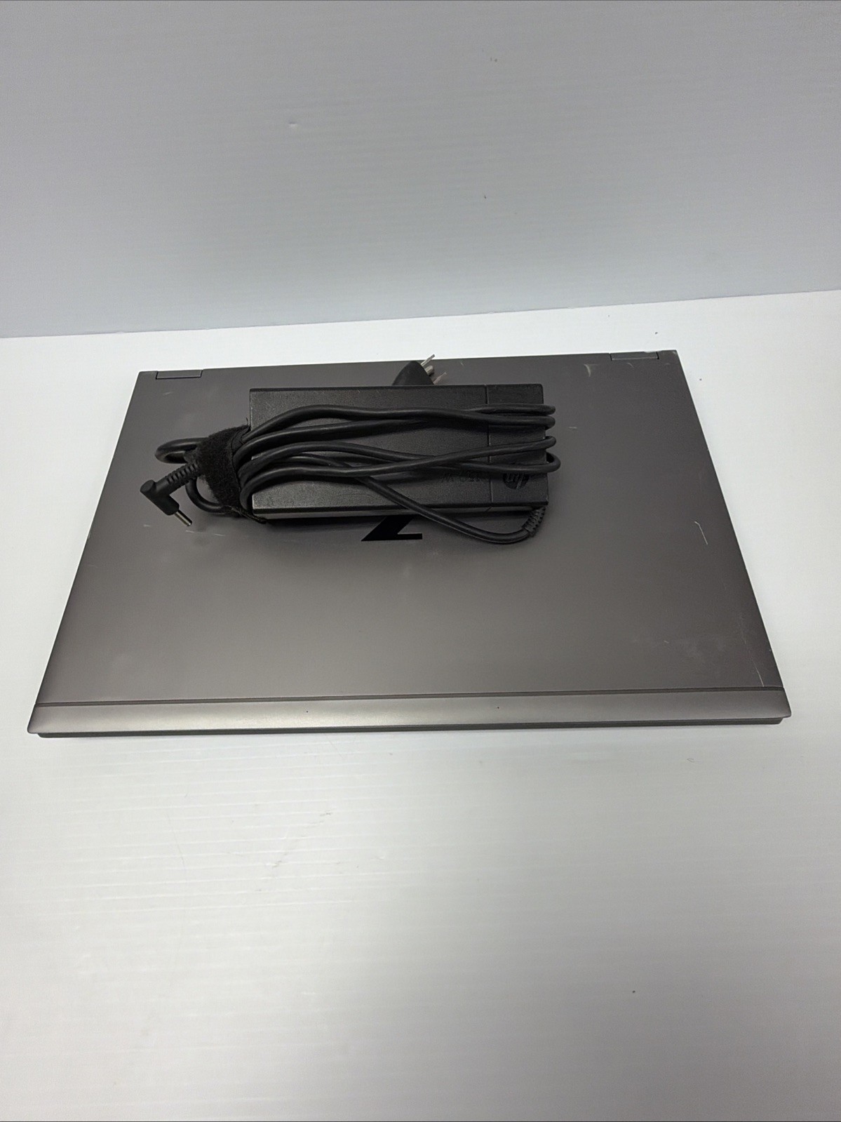 HEWLETT PACKARD ZBOOK FURY 15 G7 68GB RAM 1Tb Nvme+1Tb Hd SSD Read**