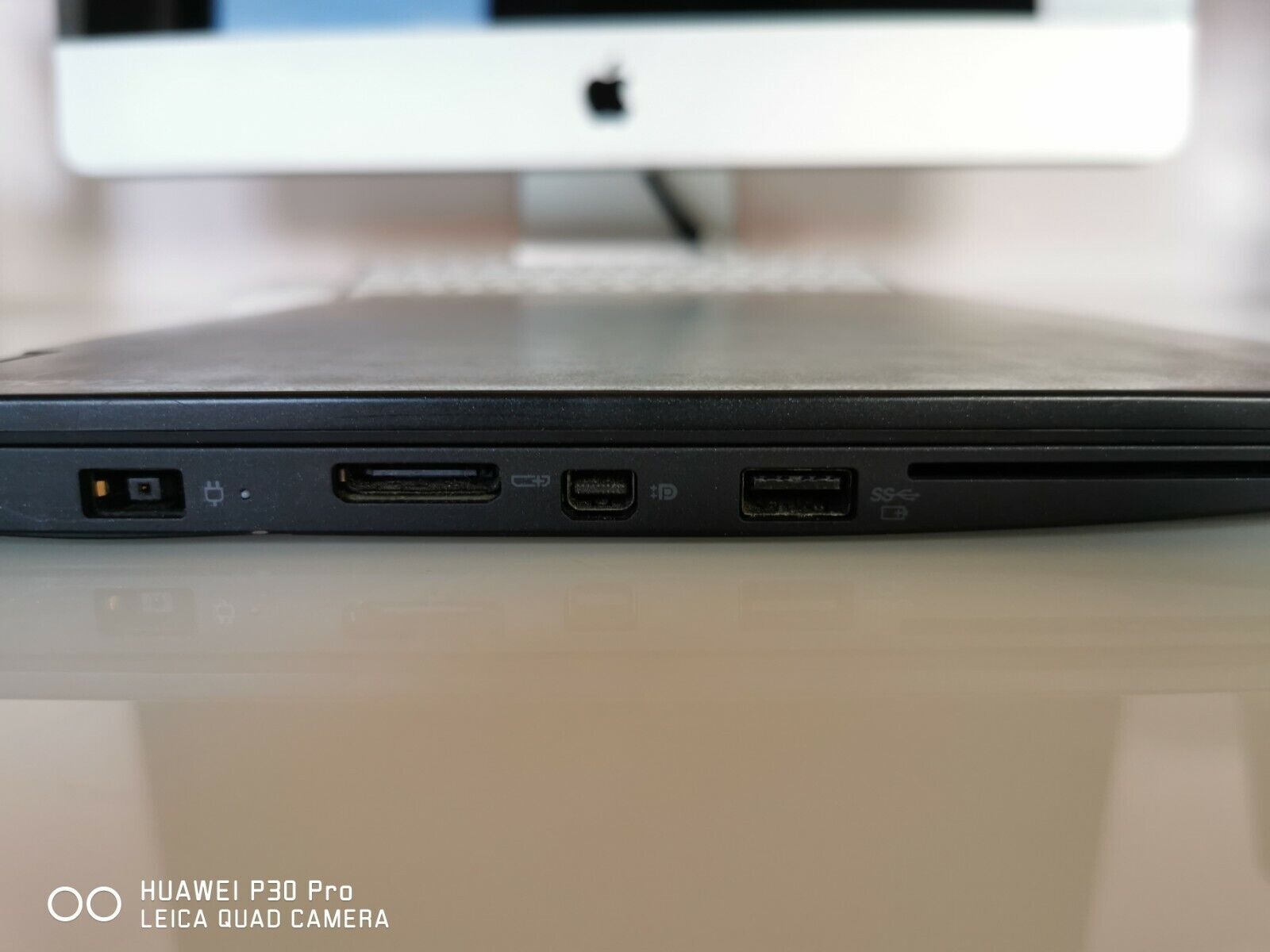 Utrabook Lenovo ThinkPad Yoga 260 i3-6100U 4GB 128GB 12″ TouchScreen IPS HD
