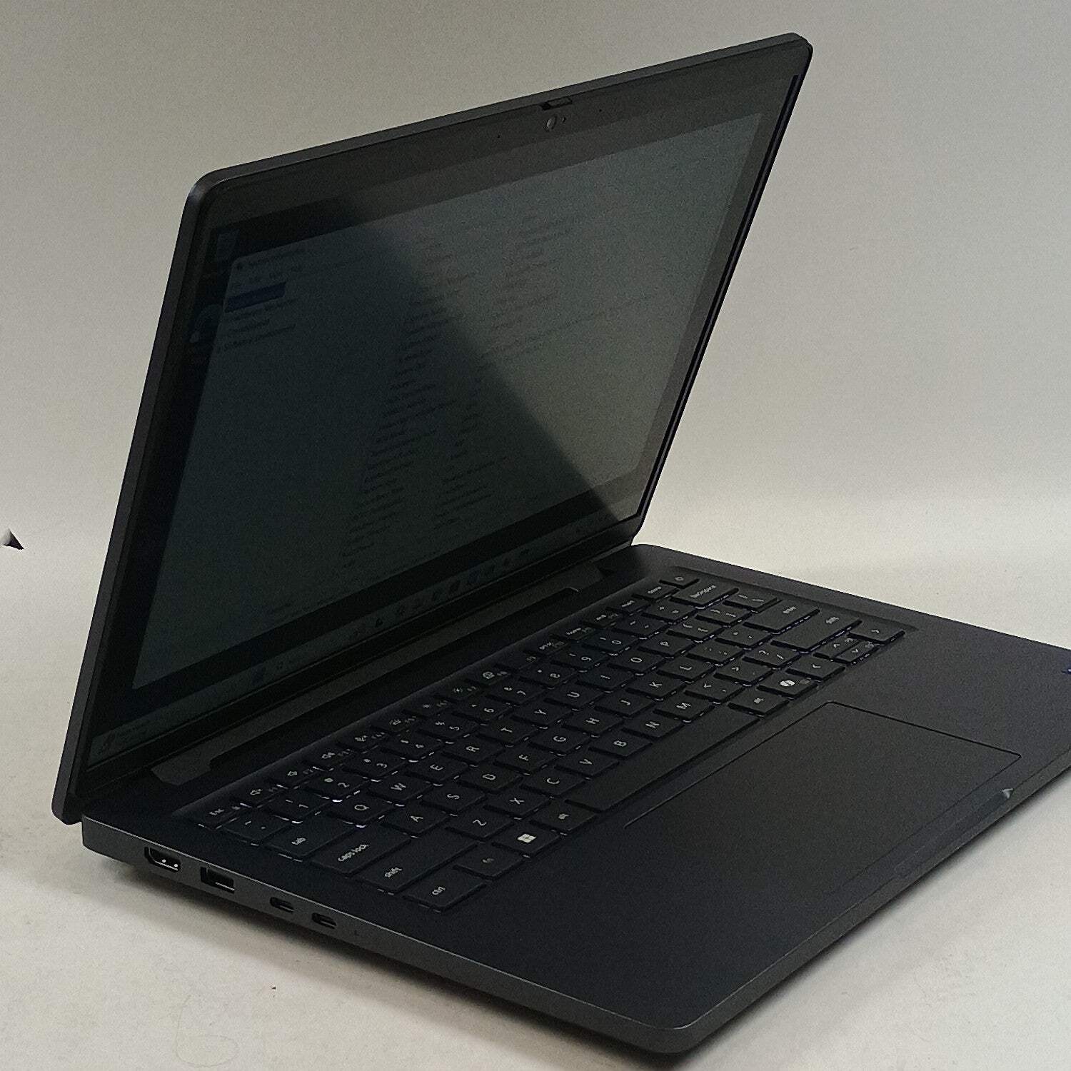 Dell Pro Max 14 MC14250 14″ Core Ultra 5 235H 2.4GHz 32GB RAM 500GB SSD