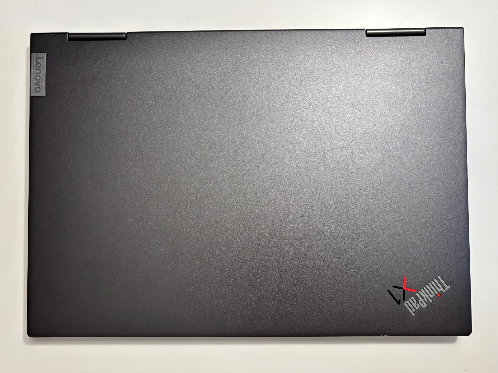 lenovo thinkpad x1 yoga gen 6 i7 8GB RAM 512GB SSD