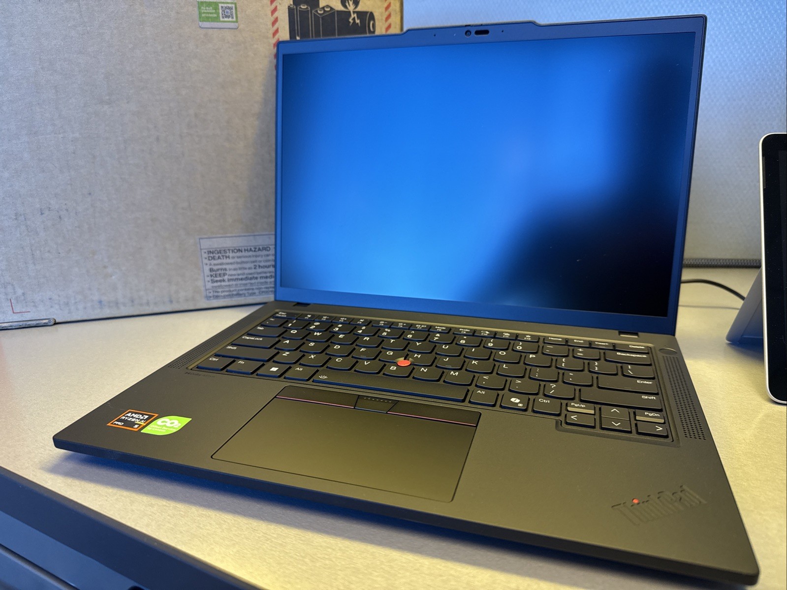 Lenovo ThinkPad T14 Gen 6 21QKS07C00 14″ AMD Ryzen AI 5 PRO 340 – 512G – 32G