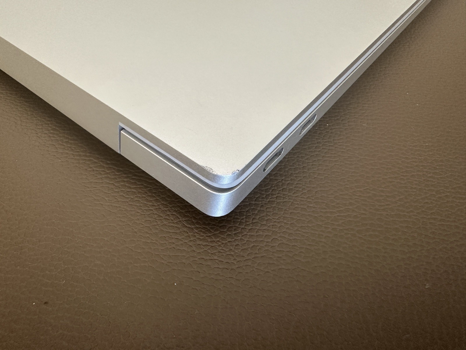 Dell XPS 16 9640 UHD+ TOUCH 2.5 GHz Ultra 9 185H 32GB 1TB SSD NVIDIA RTX 4060