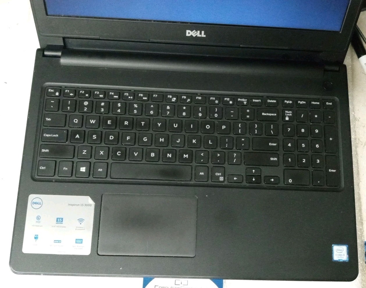 Dell Inspiron 15-3567 i3-7130u @ 2.7GHz, 16 GB RAM, 256GB SSD