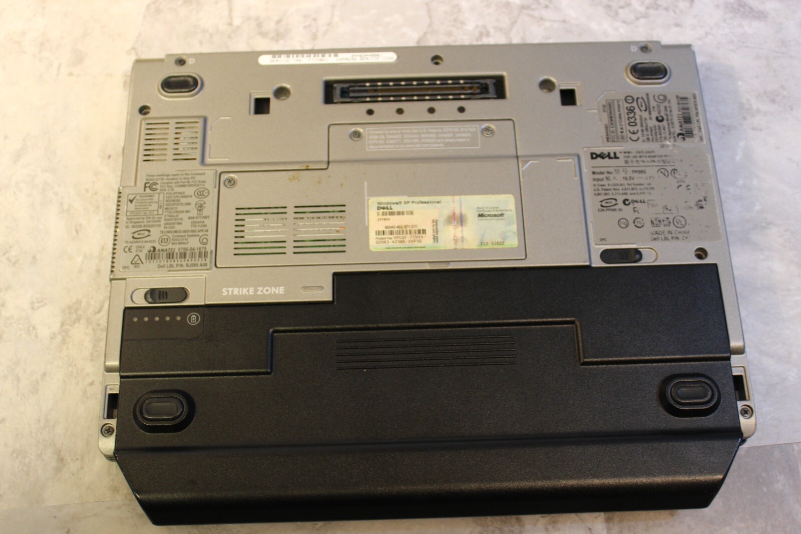 Dell Latitude D420 For Parts Booted 80GB HDD Wiped 1GB Ram Core Duo@1.20GHz CPU