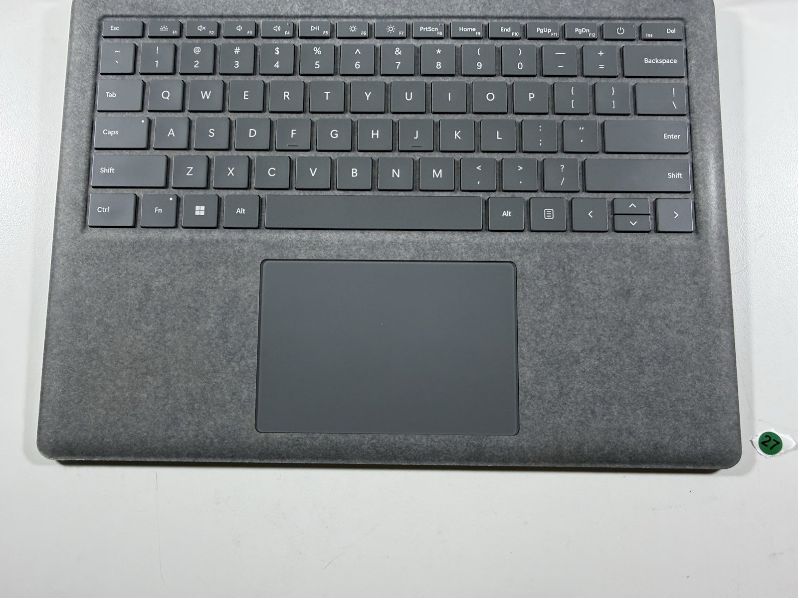 Microsoft Surface Laptop 5 13.5” 1950 Intel Core i7-1265U 16GB RAM 512GB NVME