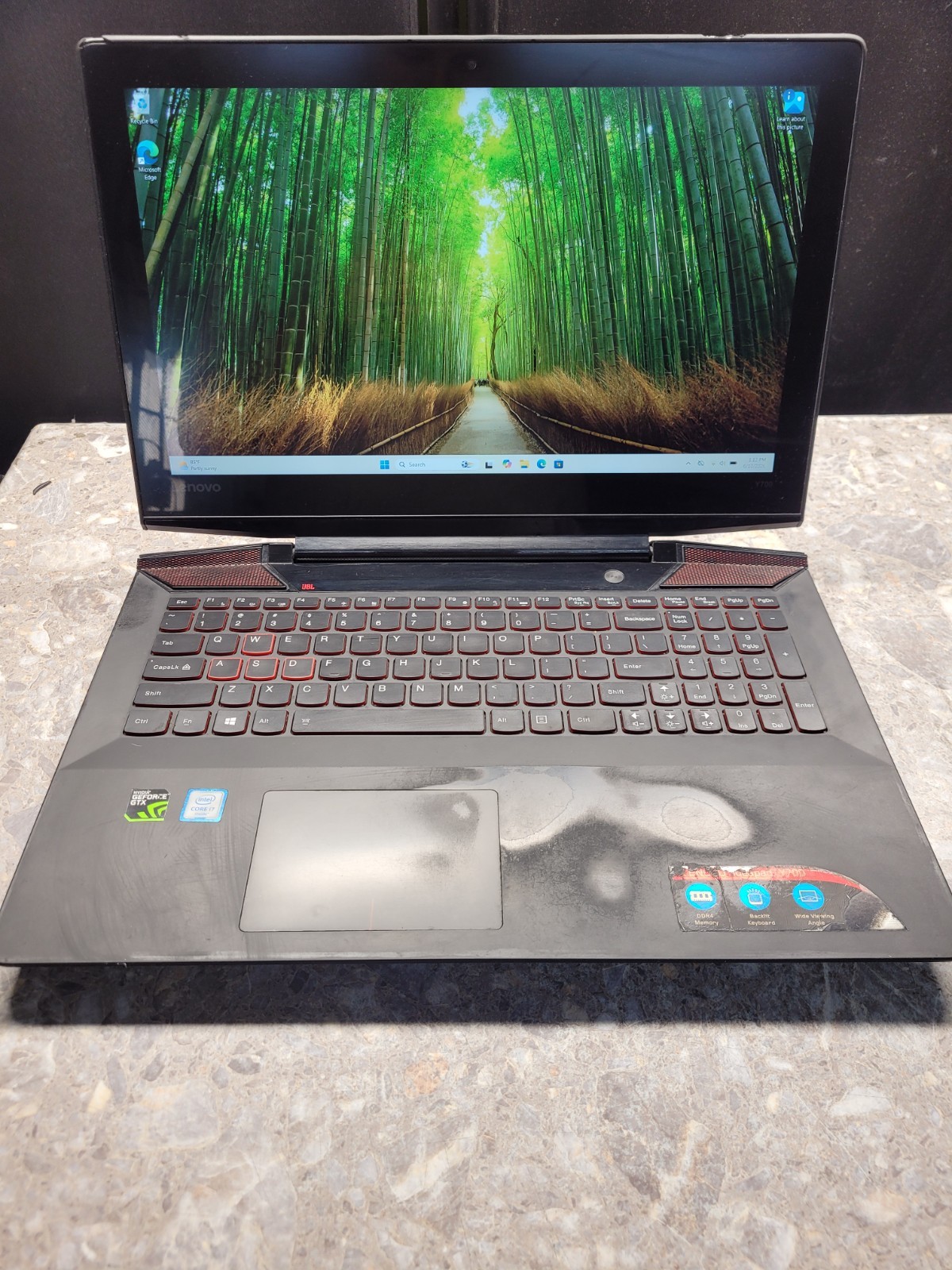 Lenovo IdeaPad Y700 Touch -15ISK 15.6” i7-6700HQ 8GB RAM 256GB SSD GTX 960M 4GB