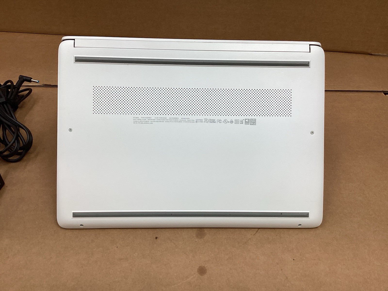 HP 14-dq0080nr 14in Laptop Intel N4120 4gb MEM 64gb eMMC Win11 Touch Screen