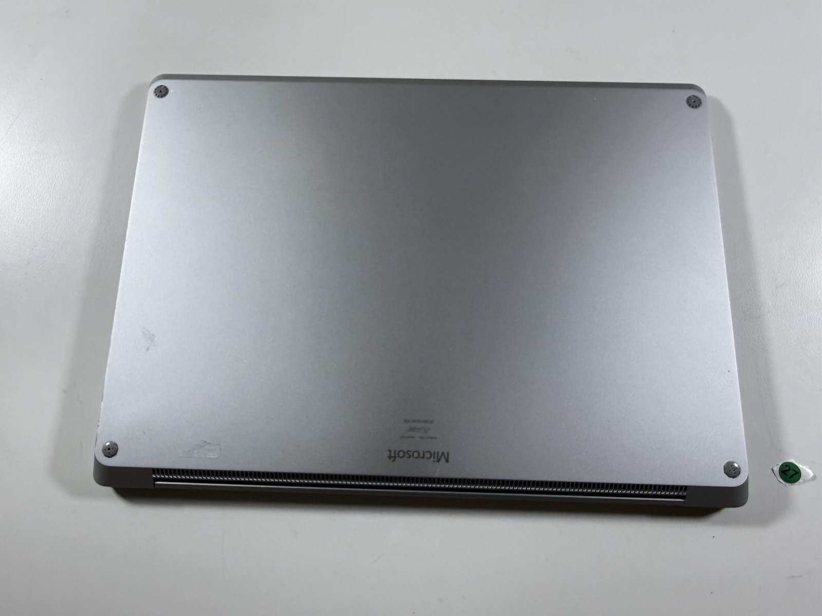 Microsoft Surface Laptop 5 13.5” 1950 Intel Core i7-1265U 16GB RAM 512GB NVME