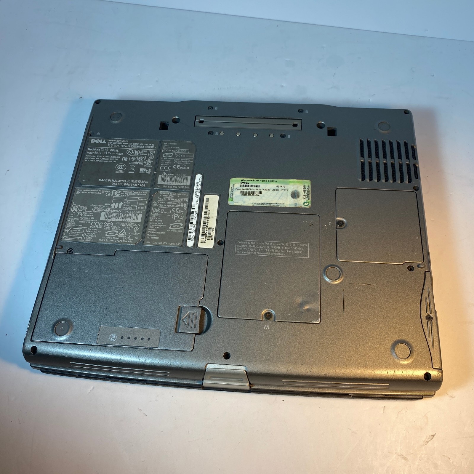Dell Latitude D600 PP05L Laptop for Parts or Repair UNTESTED