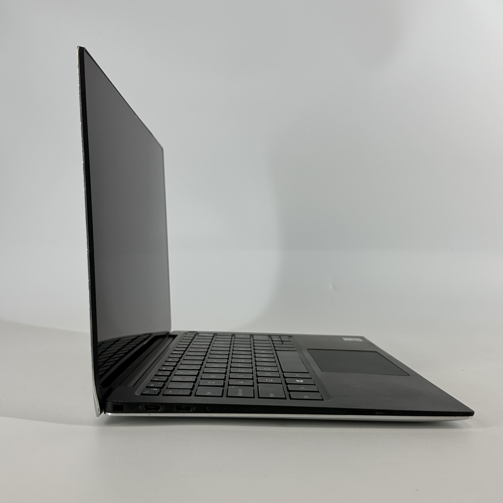 Dell XPS 13 7390 Silver FHD TOUCH i5-10210U 1.60GHz 8GB 256GB SSD Good