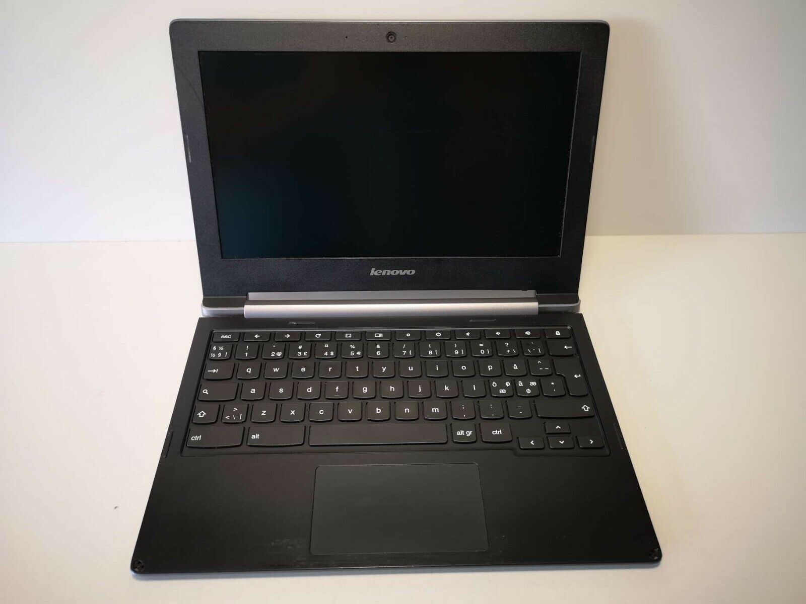 Lenovo ThinkPad Chromebook 2GB RAM 16GB eMMc WebCam USB 3.0
