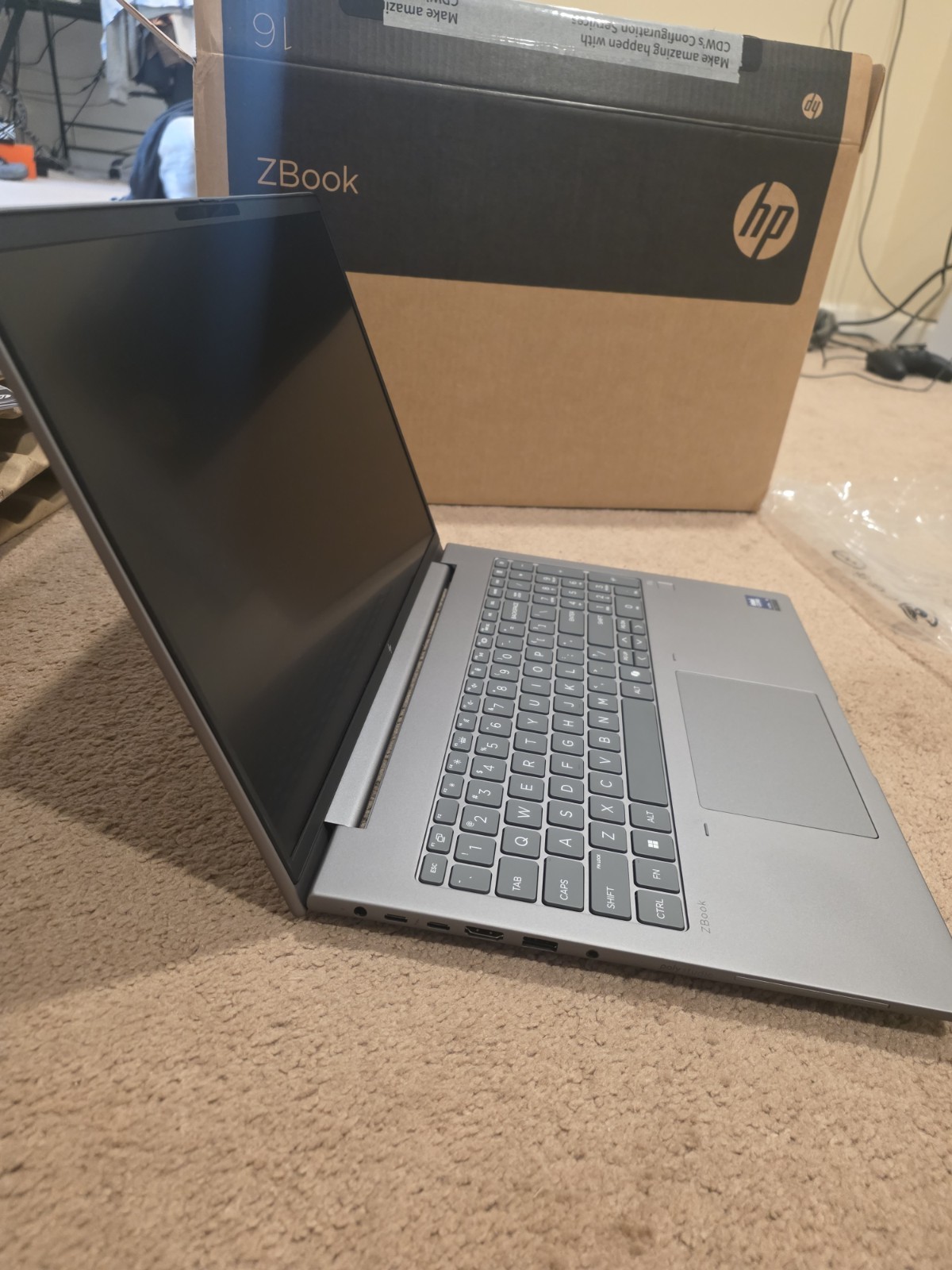 HP ZBook X G1i 16″ 120Hz Intel Core Ultra 9 285H 64GB -2TB SSD