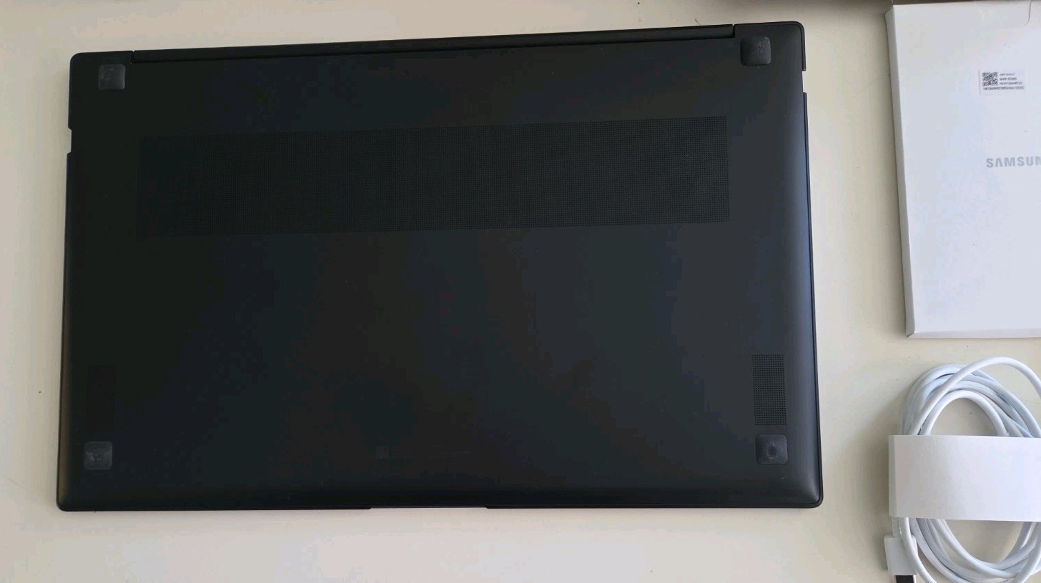 Samsung – Galaxy Chromebook Plus 15.6 with Google AI – AMOLED Intel Core 3 – 8GB