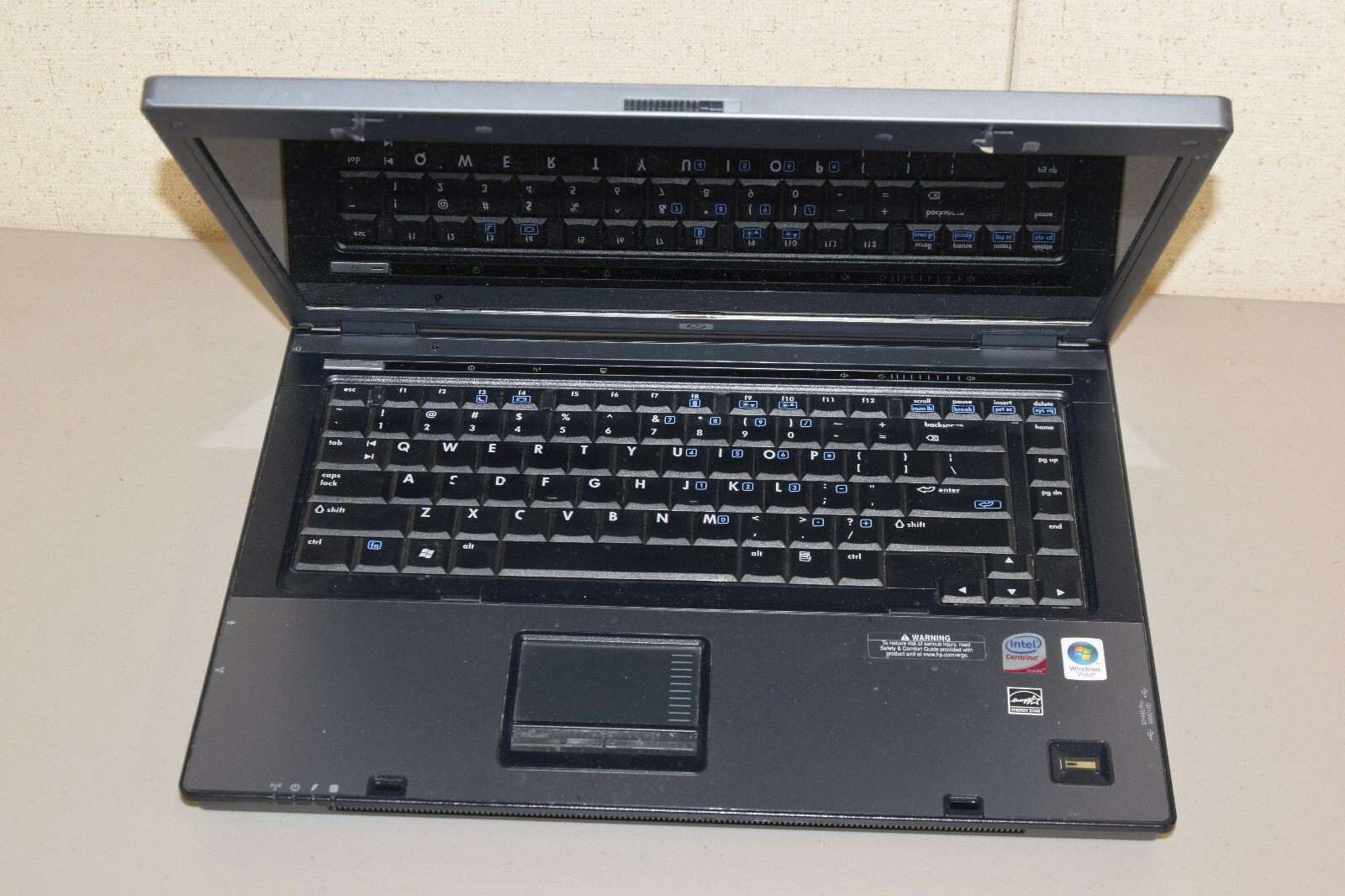 Dead Junk HP Compaq 6710b 15.4″ Laptop Incomplete AS IS Parts Repair