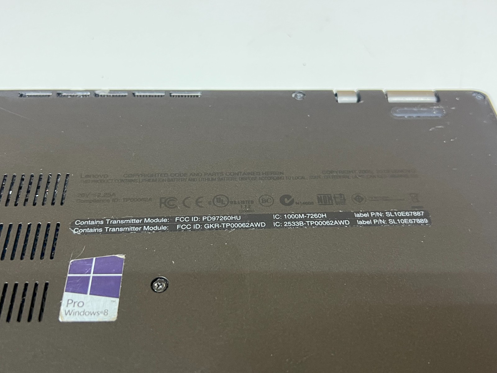 Lenovo ThinkPad Yoga 12 12.5″ Touch Convertible – i5-4200U, 4GB RAM, 240GB SSD