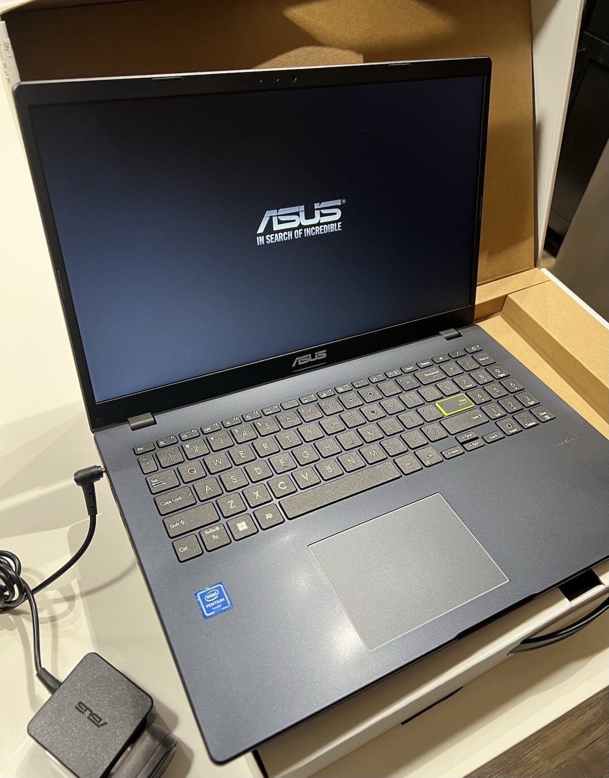 ASUS E510 L510MA 15″ Intel Celeron N4020 1.1GHz 4GB RAM 128GB SSD w/ Charger!
