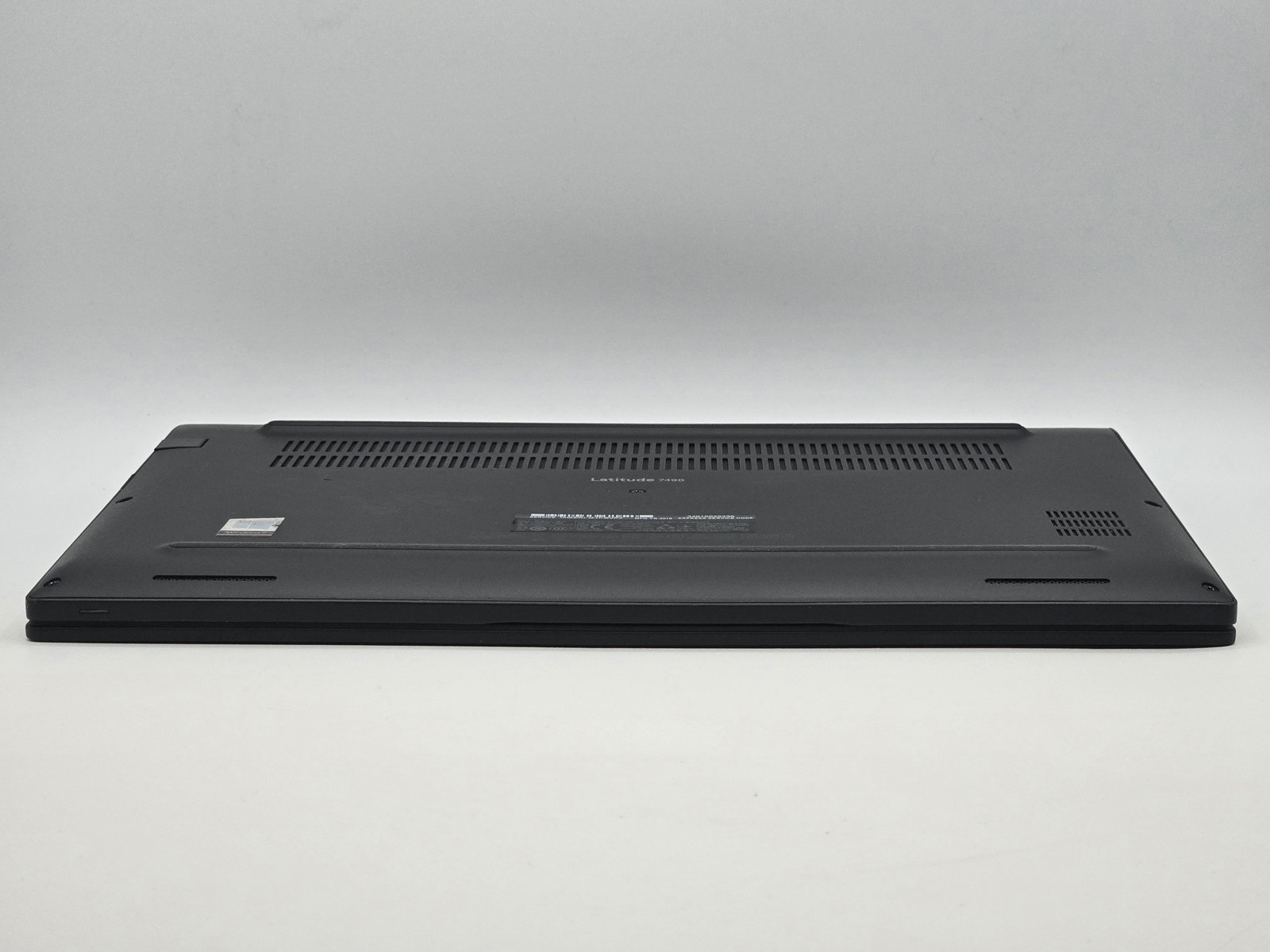 Dell Latitude 7490 14″ FHD I7-8650U 256GB SSD 16GB W11P Backlit Webcam