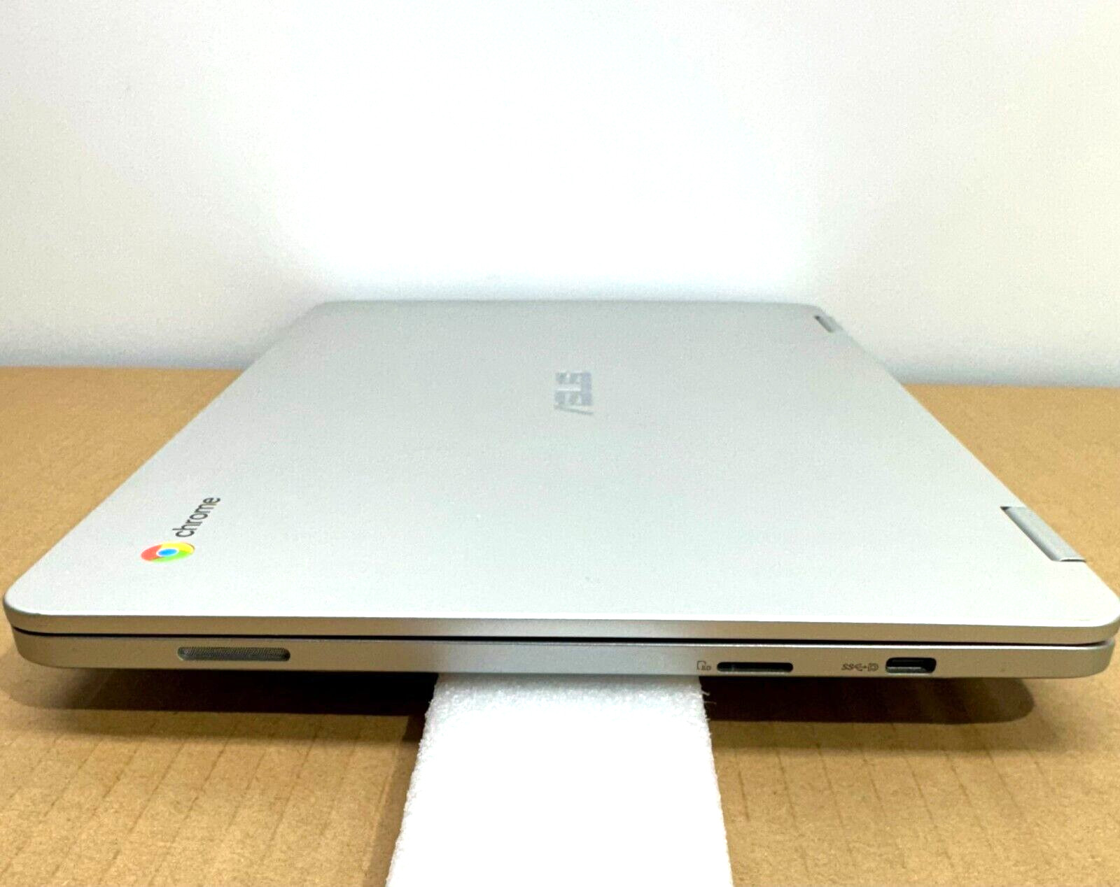 Asus Chromebook C302C Flip 12.5″ TouchScreen INTEL CORE M3 4GB 64GB Wi-Fi BT