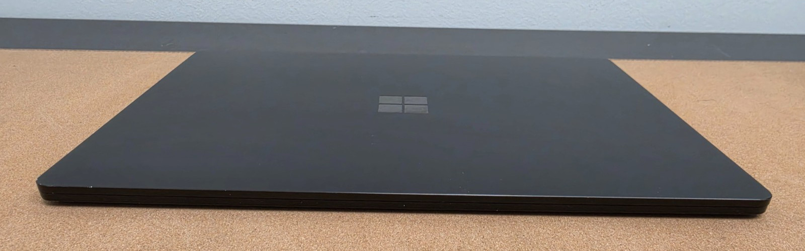 Microsoft Surface Laptop 4 i7-1185G7 13.5″ Touch 32GB Ram 1TB SSD Win 11 Pro