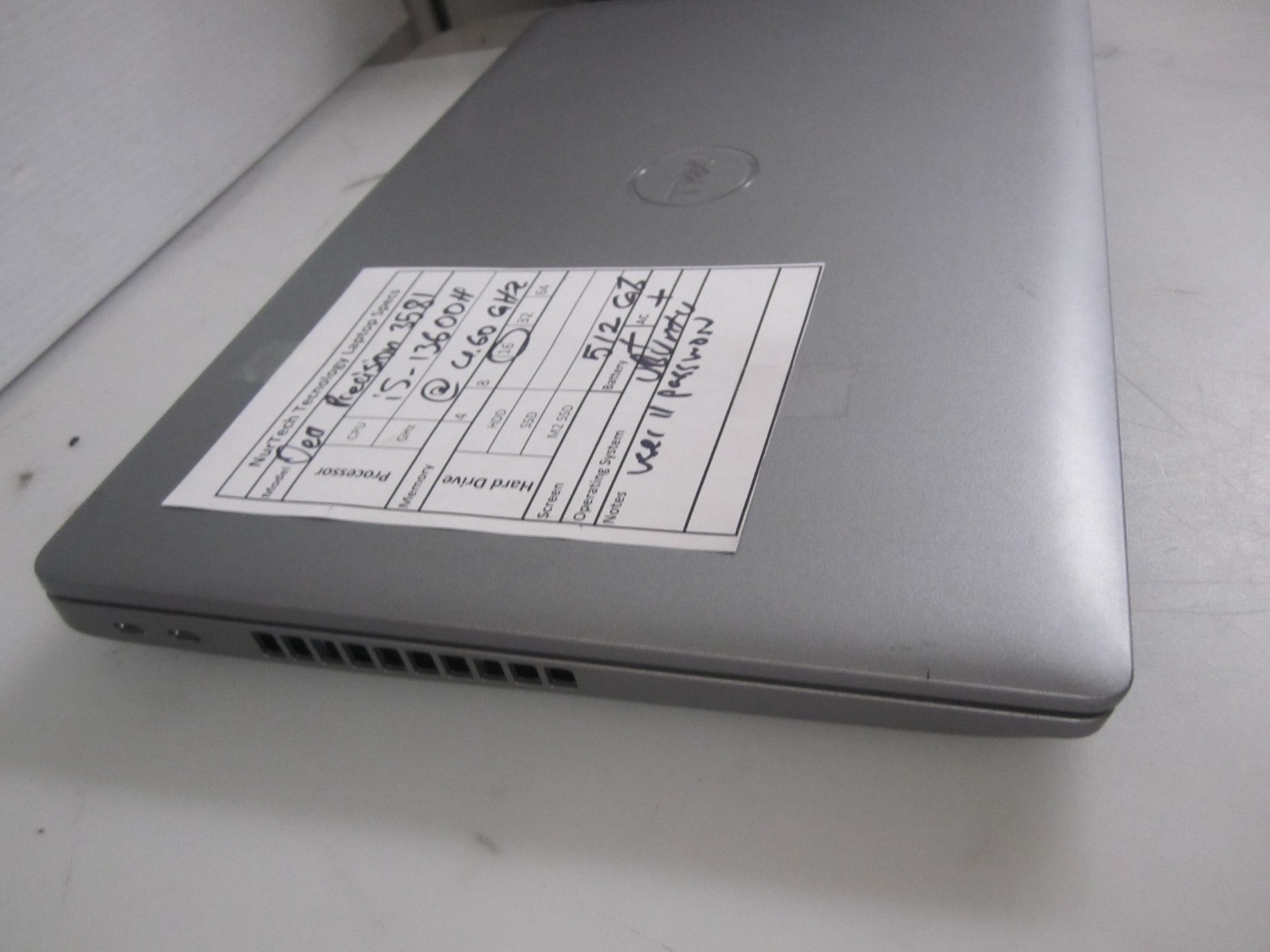 Dell Precision 3581 i5-13600H 4.60GHz 16GB 512GB M2SSD LAPTOP UBUNTU + AC