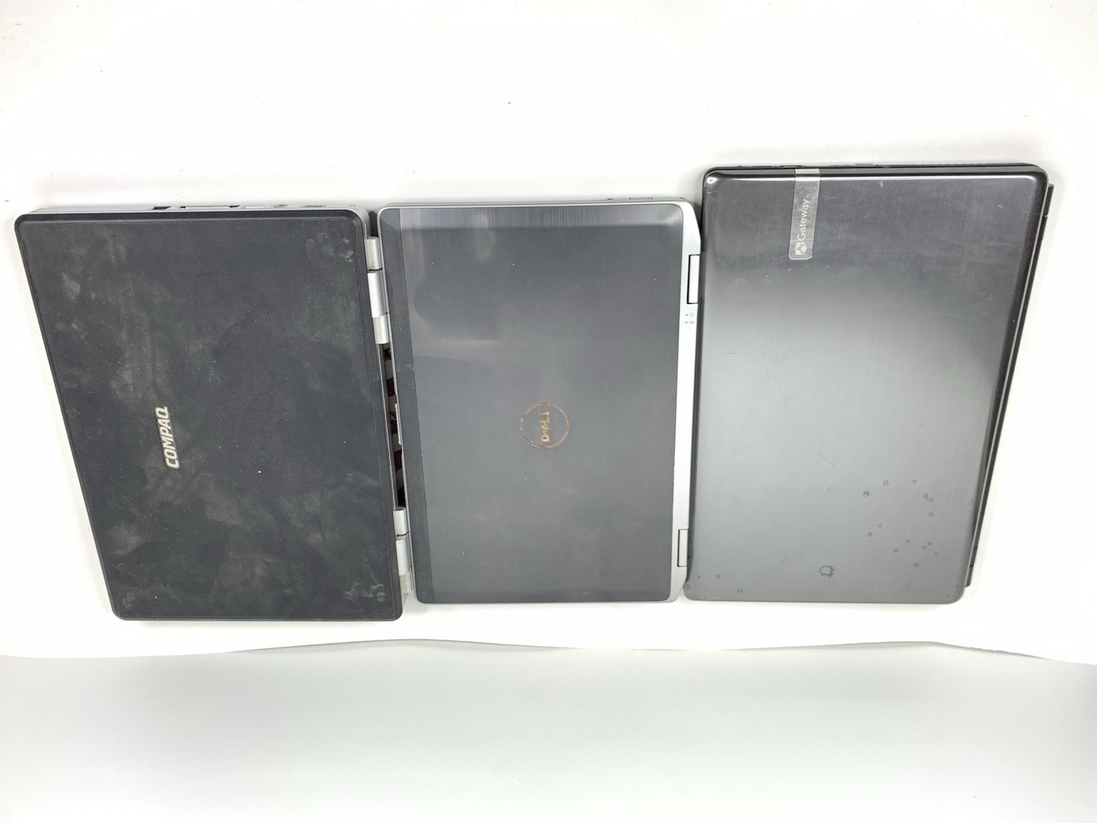 Lot of 3 Laptops Gateway Z5WTC, Dell E6420, Compaq V5000 FOR PARTS ONLY UNTESTED