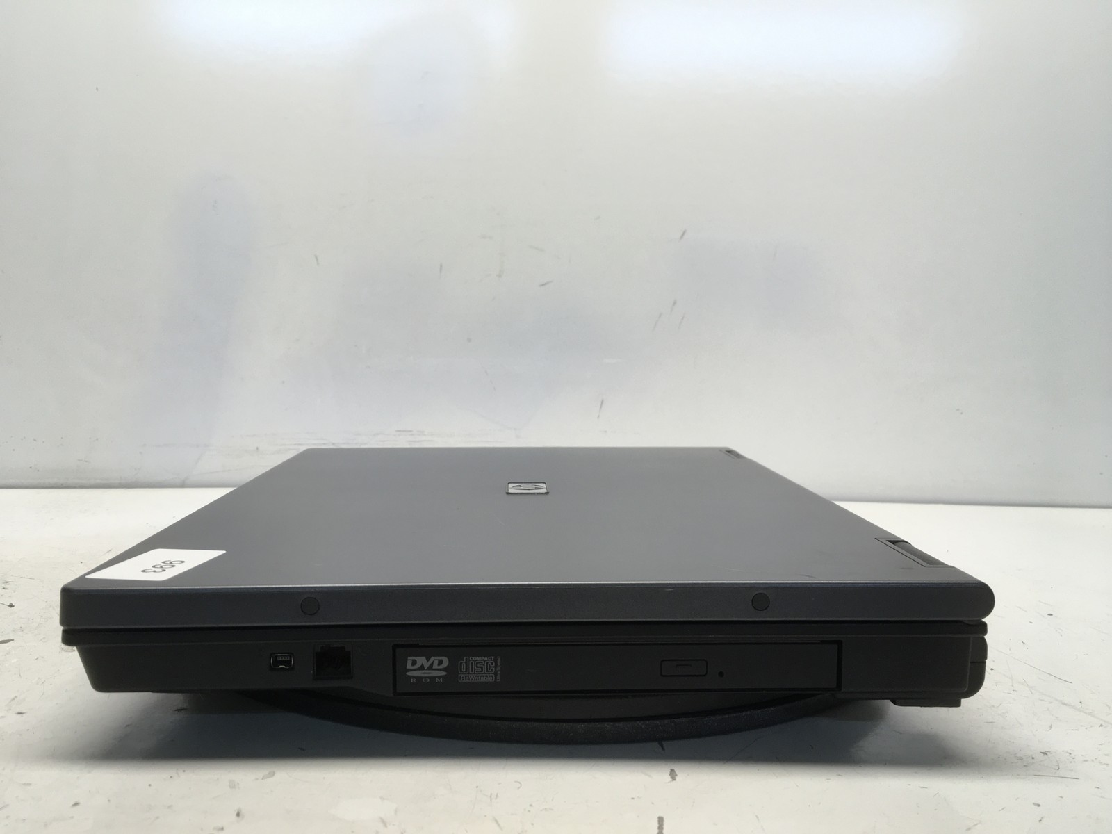 HP Compaq NX6310 Intel Core Solo T1300 1667MHz 1 GB NO HDD No Batt