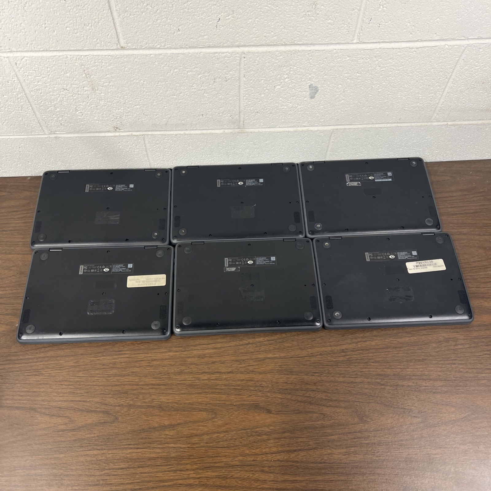 Lot of 6 Lenovo Chromebook 300e/N23 2 in 1 Touch (MT8173/MT8173C 4GB RAM – 32GB)