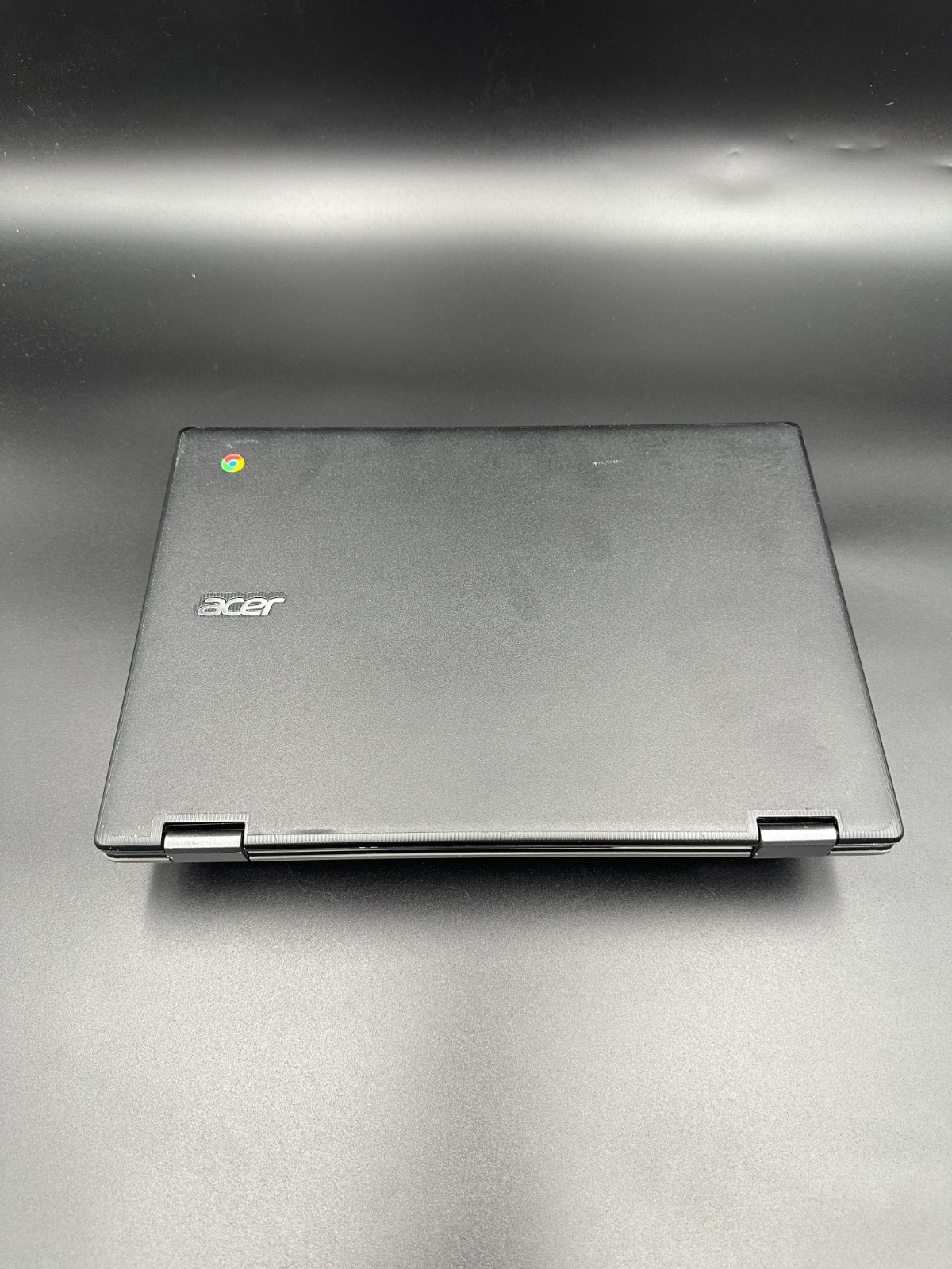 Acer Chromebook Spin 511 R752TN-C3DD (Model NX.ATPAA.001) Scratch and Dent
